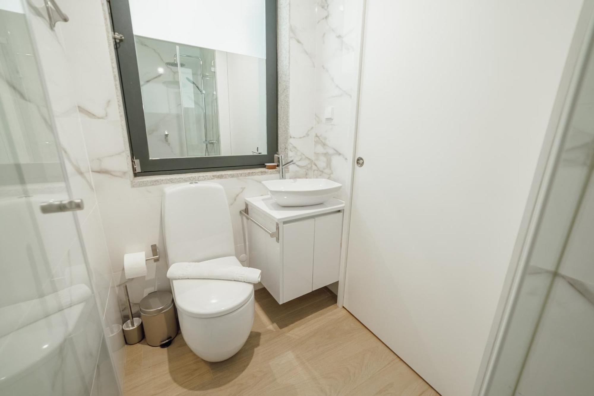 Apartment Carmo By Vacationy