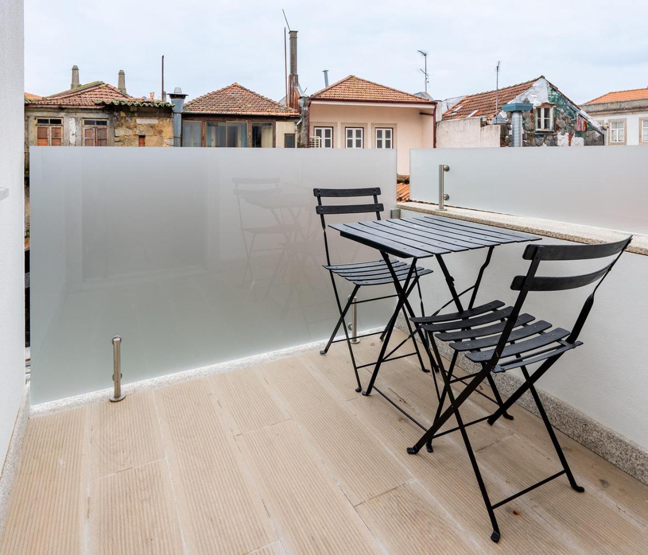 Apartment Carmo By Vacationy Porto