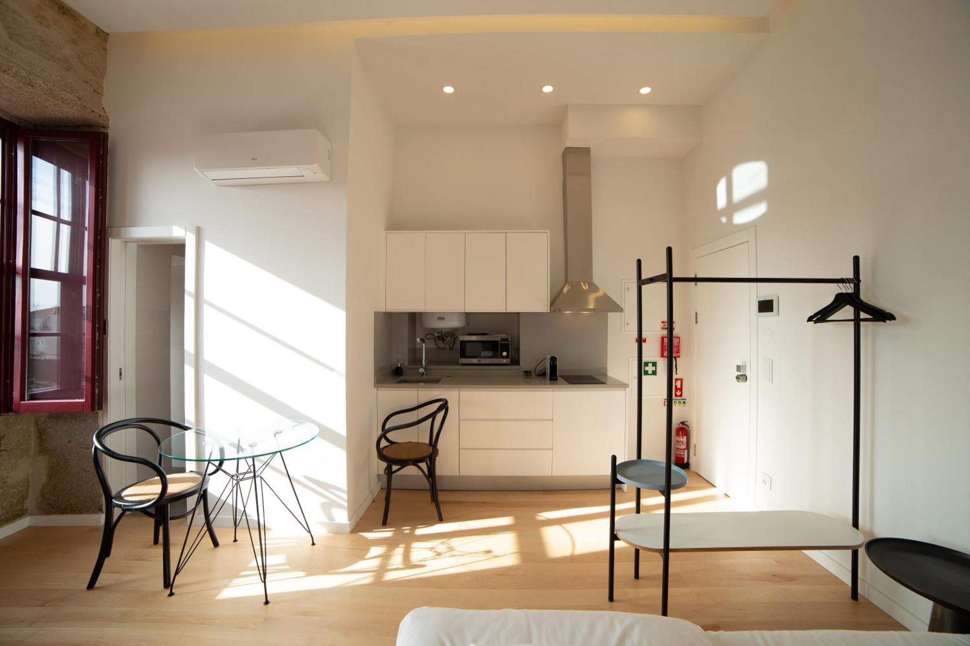 Apartment Fabrica 55 With Ac, View And Elevator