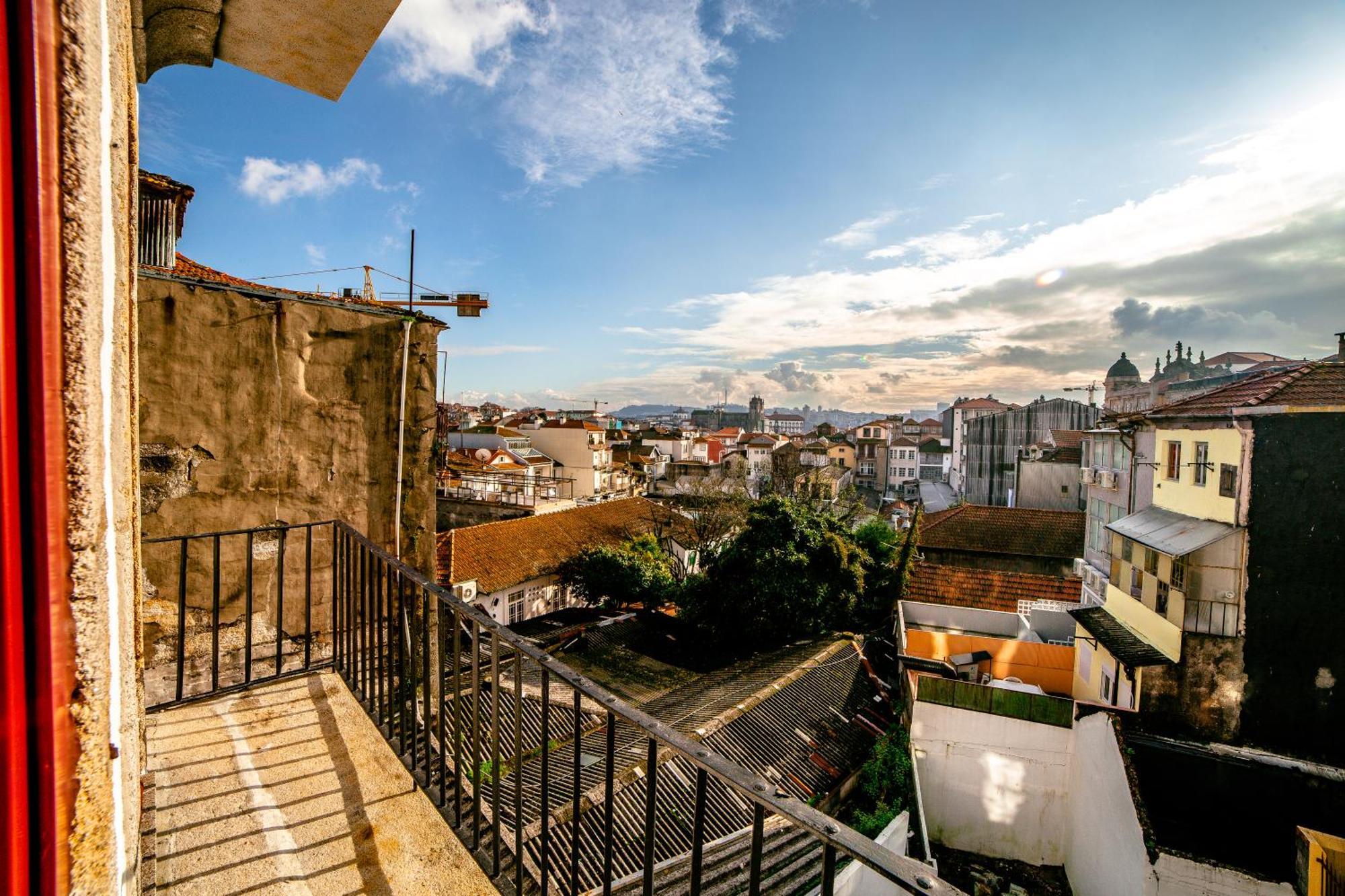 Fabrica 55 With Ac, View And Elevator Porto