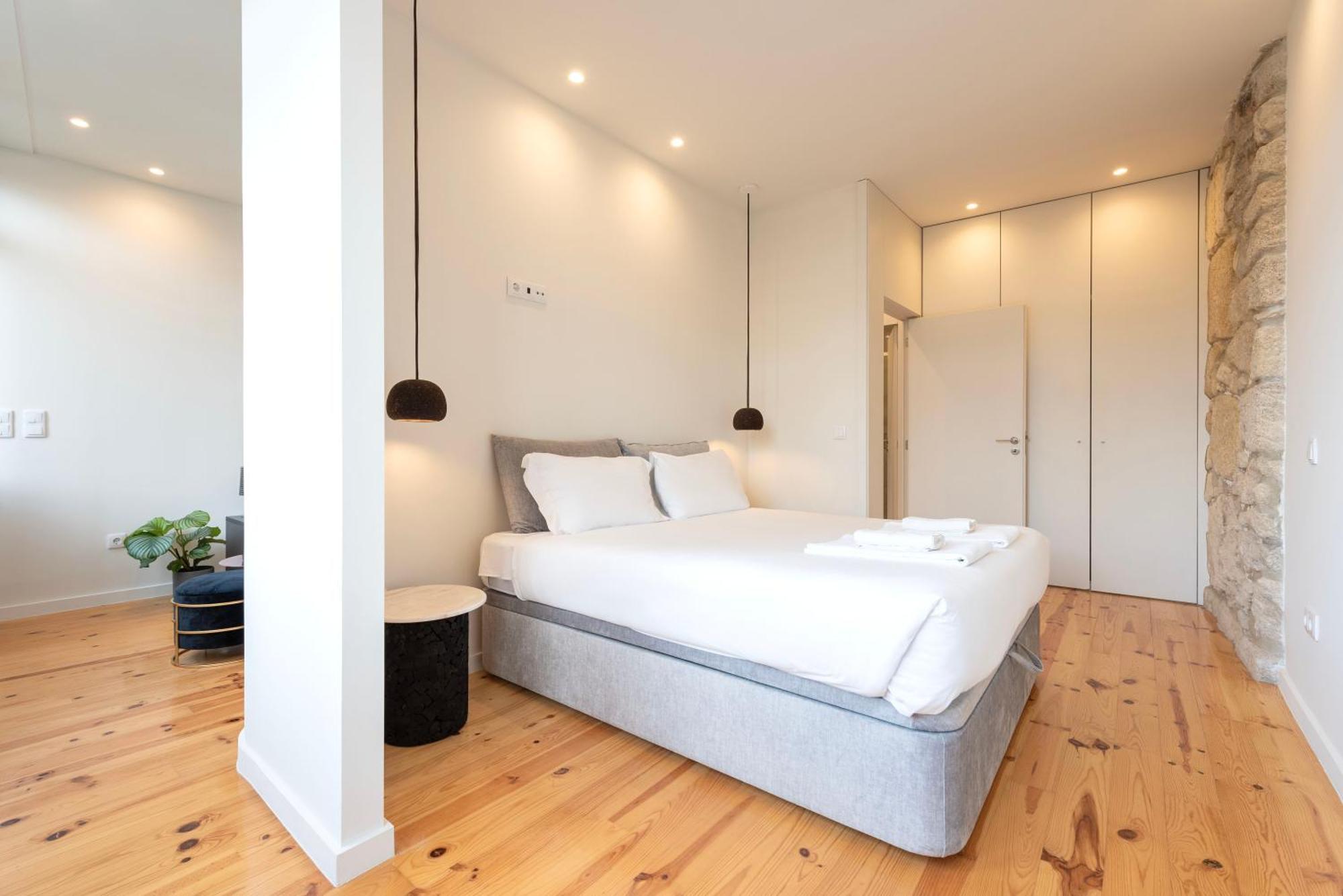 Apartment Chic Hideaway: Pool & Garden Porto
