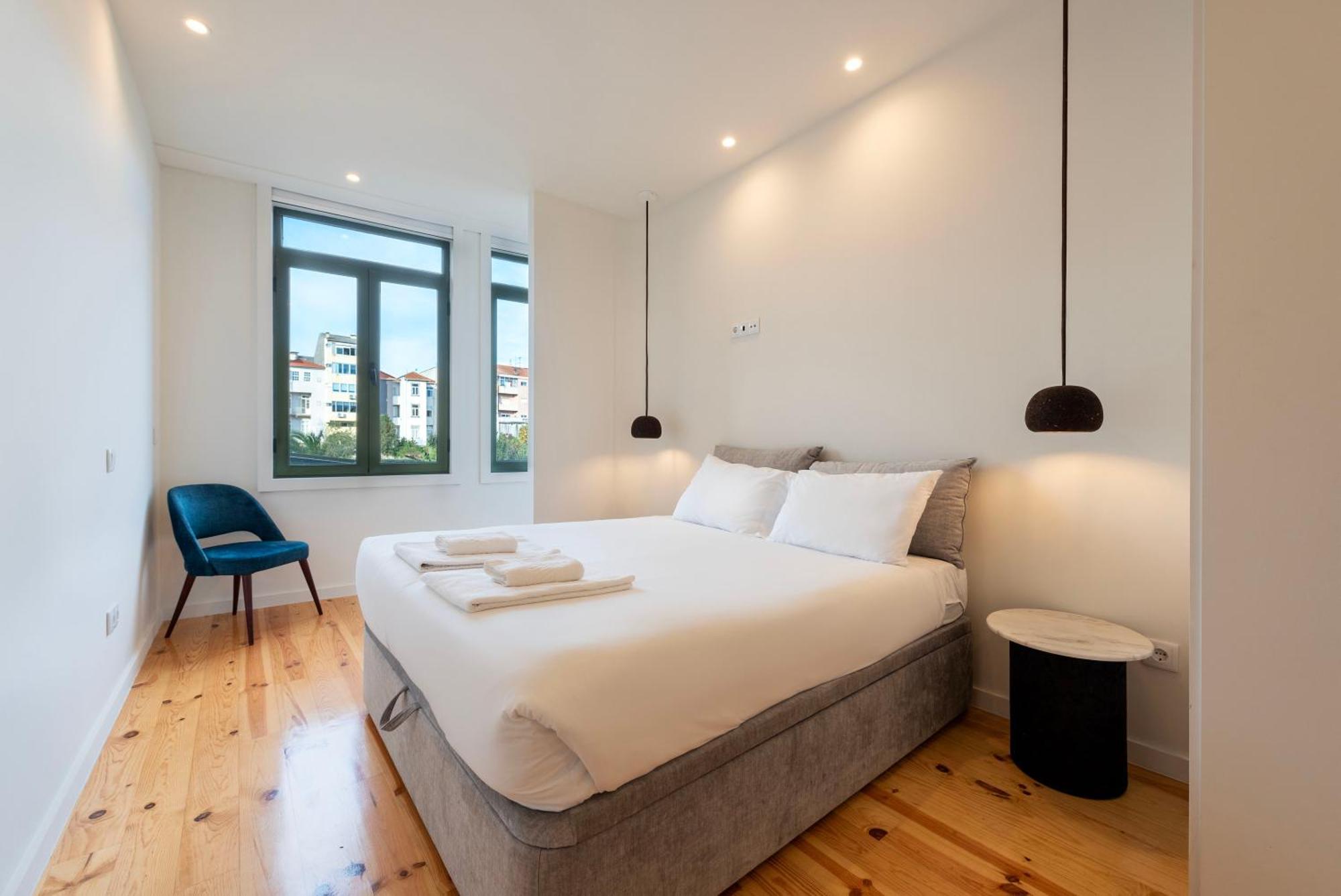 Apartment Chic Hideaway: Pool & Garden Porto