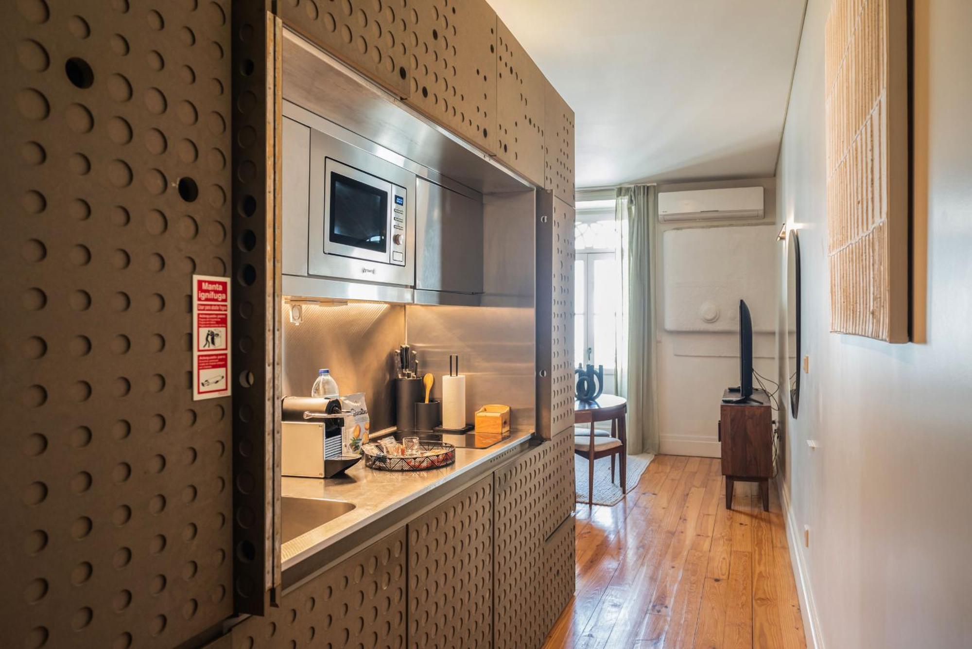 The Luxe Cube *