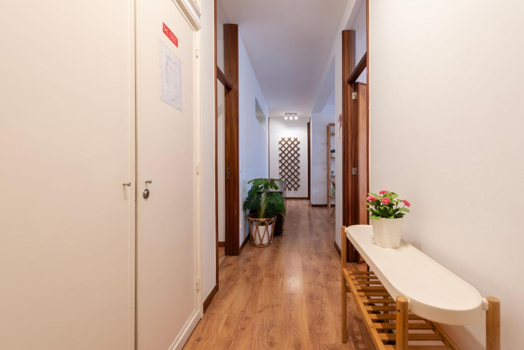 Botanic Jungle At Downtown Apartment *
