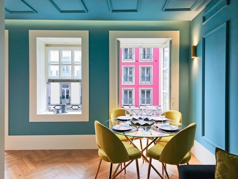 Apartment Design Award-winning In Ribeira *