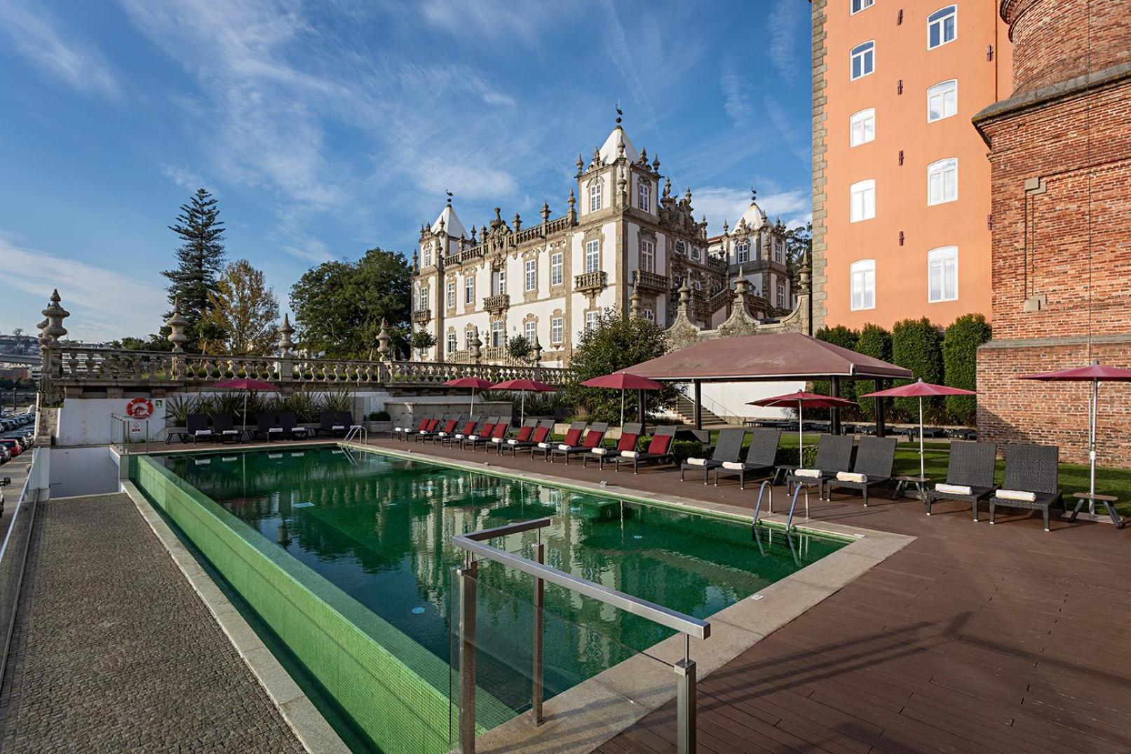 Pestana Palácio Do Freixo, Pousada&national Monument - The Leading Of The World