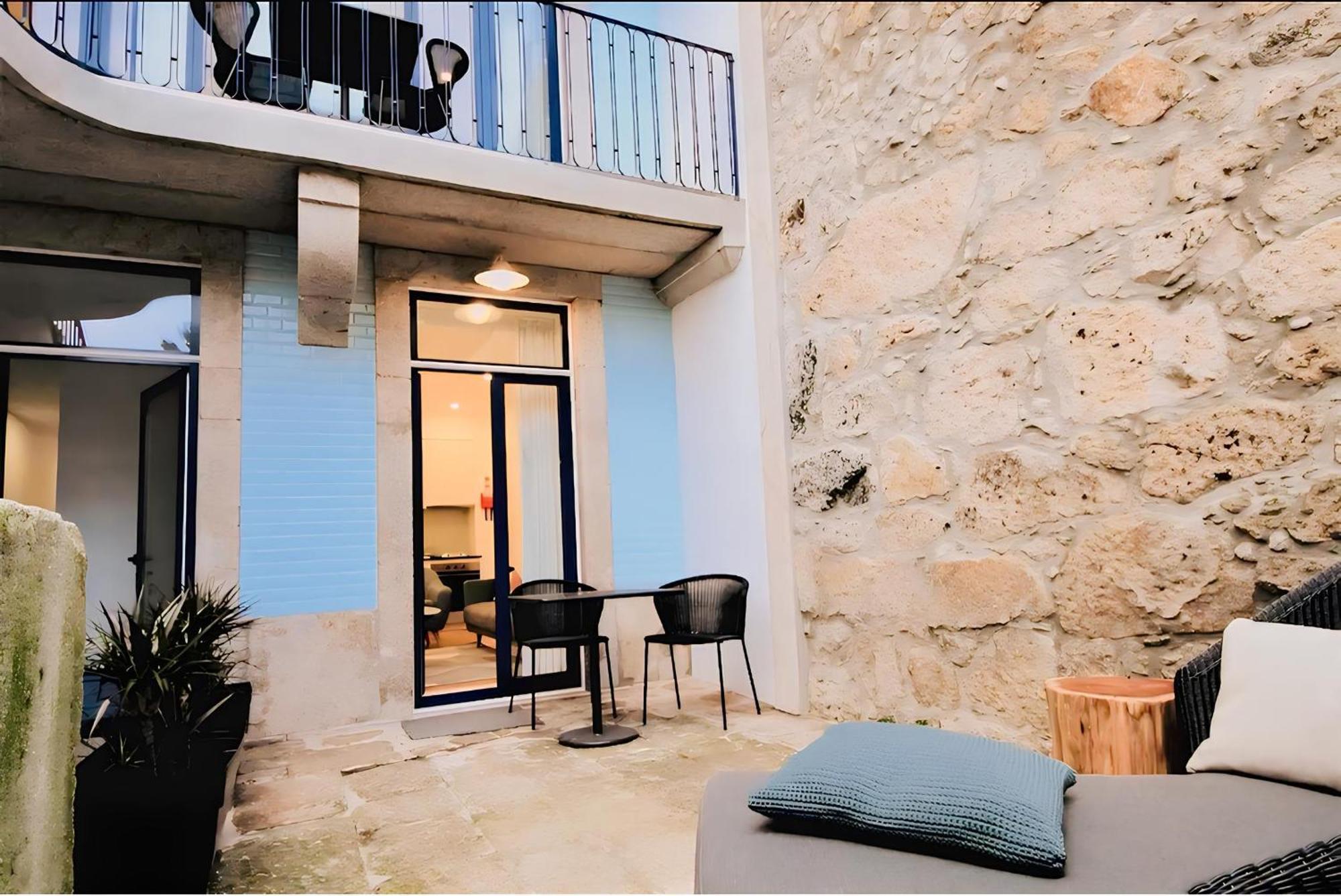 1118 Lofts Apartment *