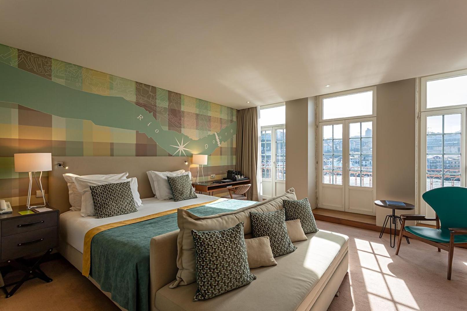 Pestana Vintage & World Heritage Site Hotel Porto
