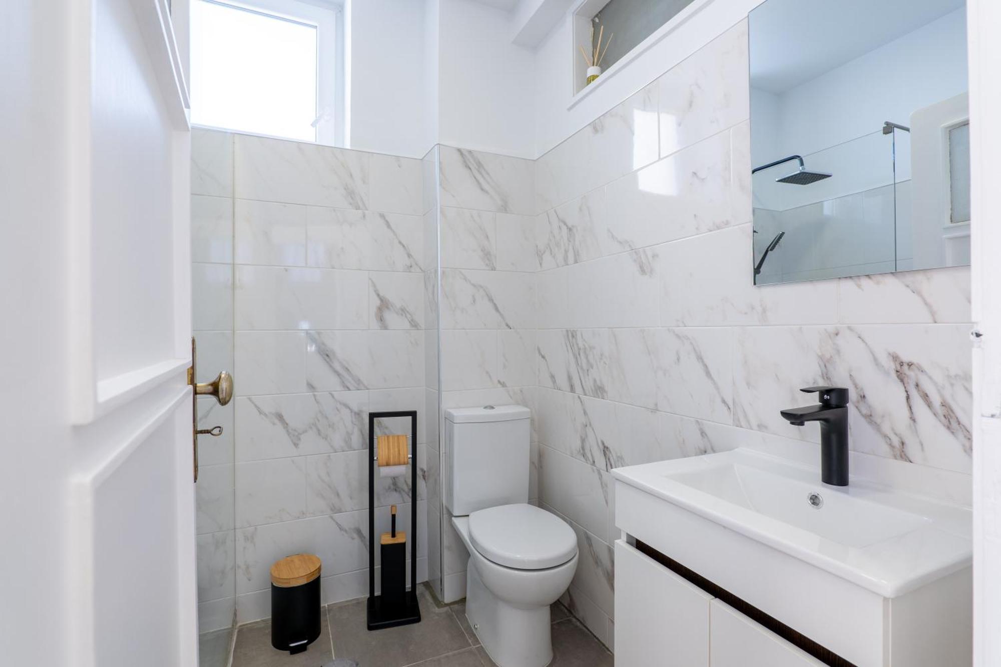 Opo Bolhao Flats By Destiny Apartment