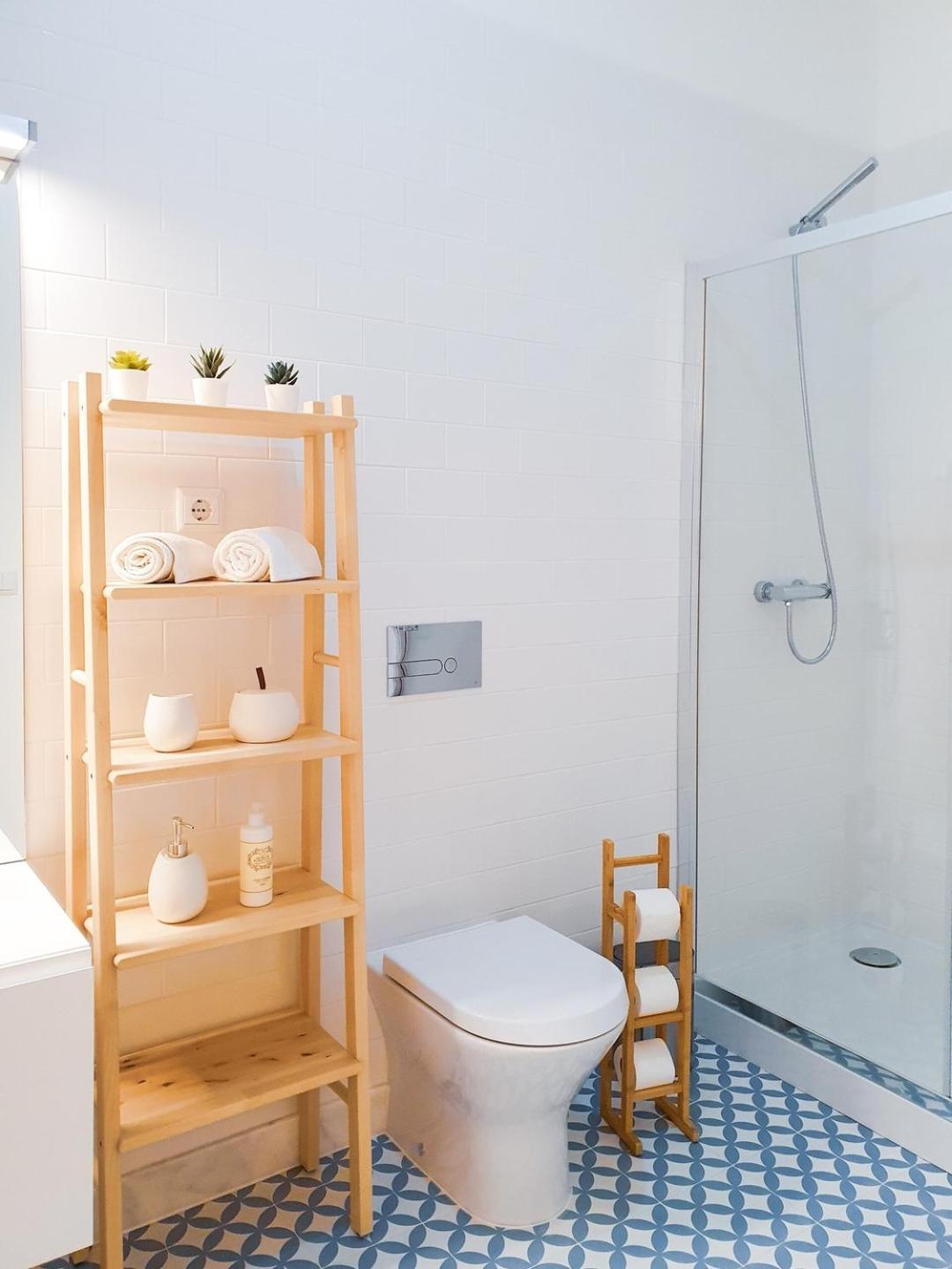 Comfortable Flat, Cozy Balcony Close To Aliados Av Apartment