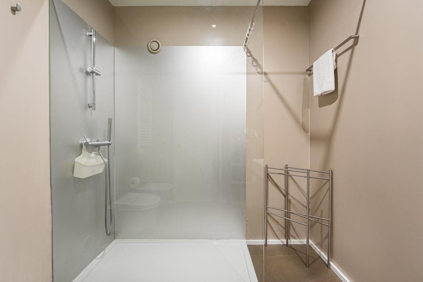 Guestready - Welcoming Place In *