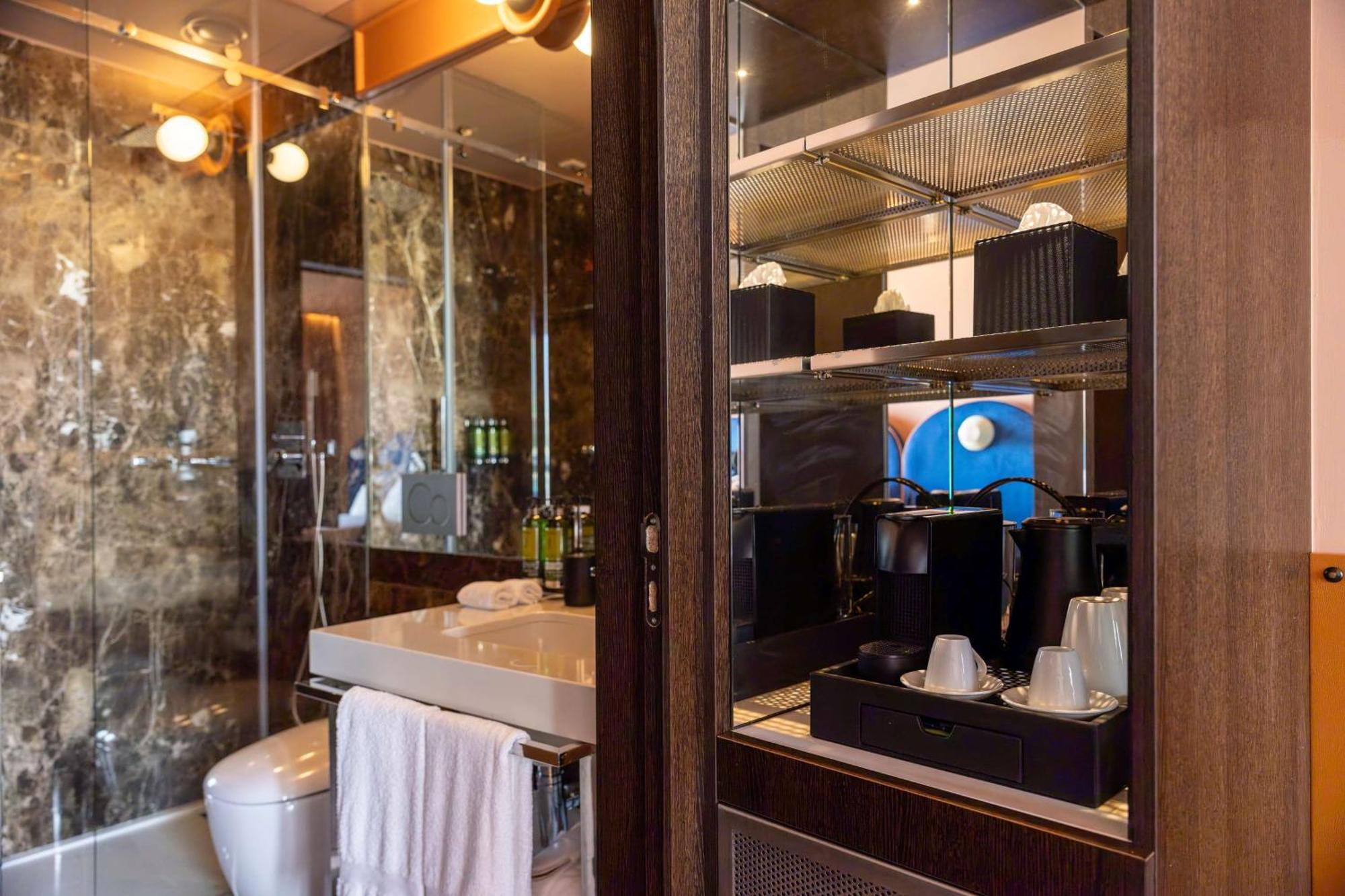 Cenica Hotel, Curio Collection By Hilton 5*