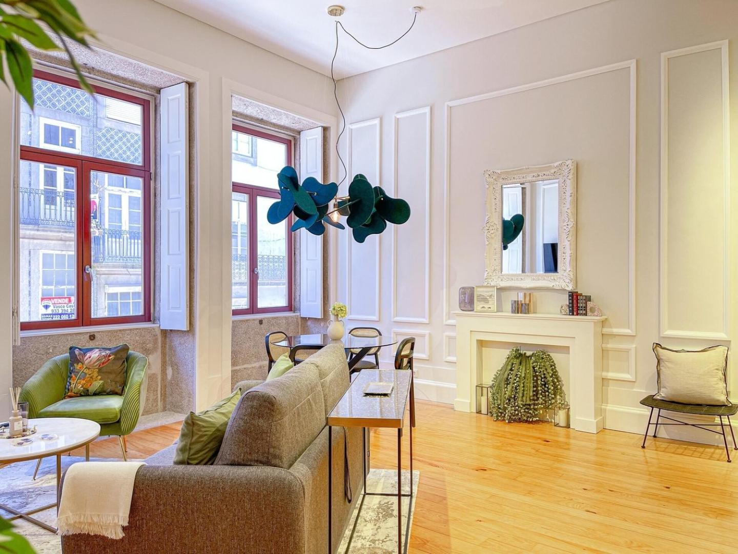 French-style Duplex Loft Few Steps To Douro River