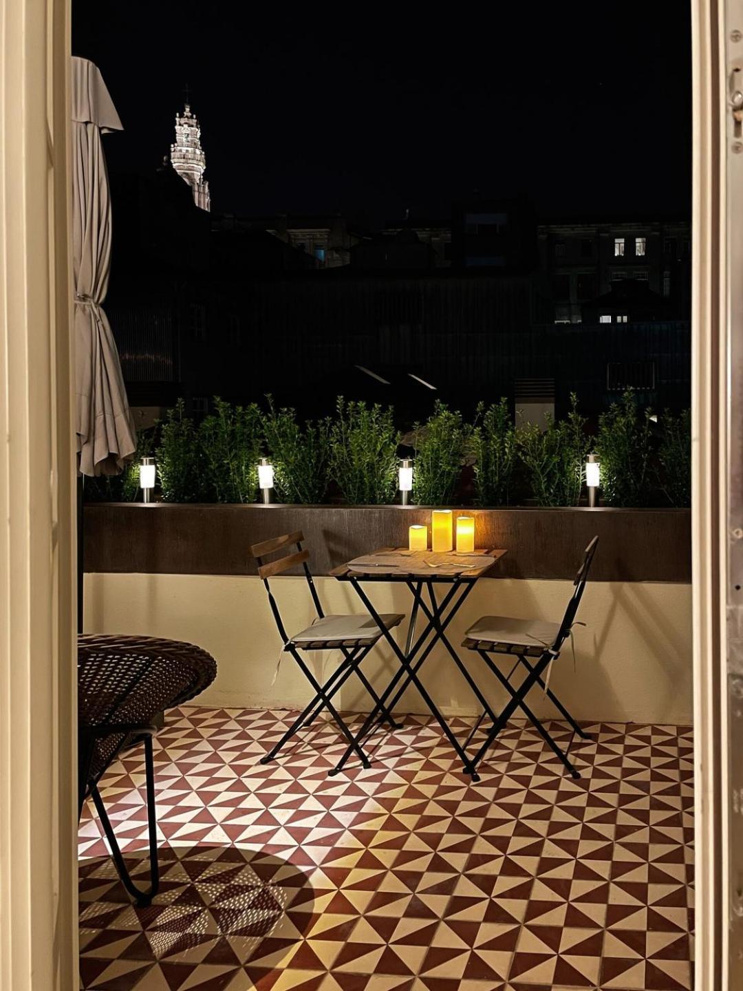 Sunny Terrace Facing Clerigos Tower