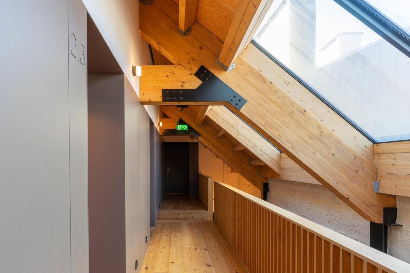 Modern And Cool Loft In The Middle Of Everything