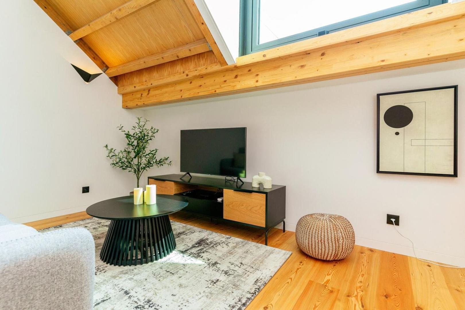 The Coolest Loft In The Heart Of The Center