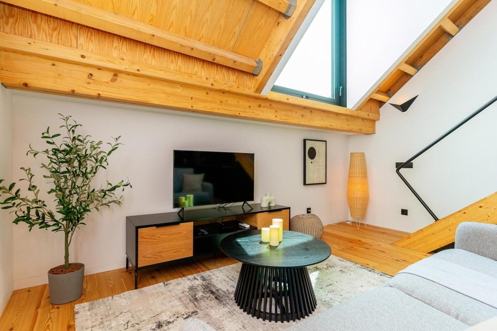 Luxury tent The Coolest Loft In The Heart Of The Center