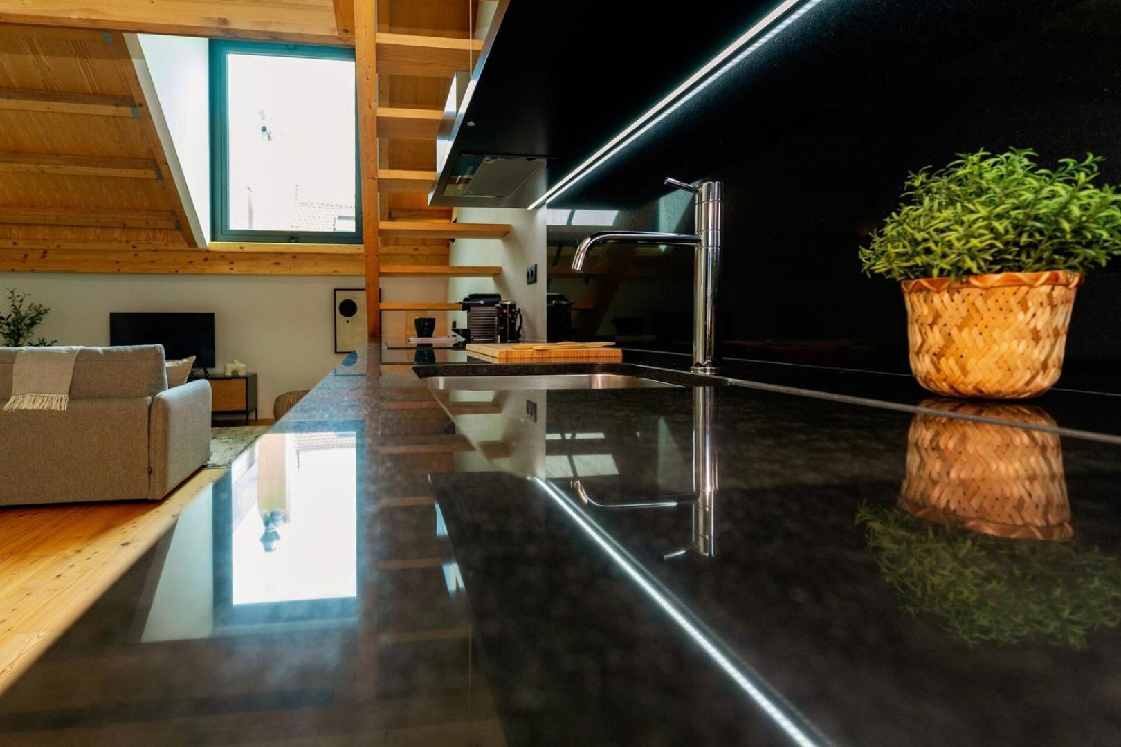 The Coolest Loft In The Heart Of The Center Porto