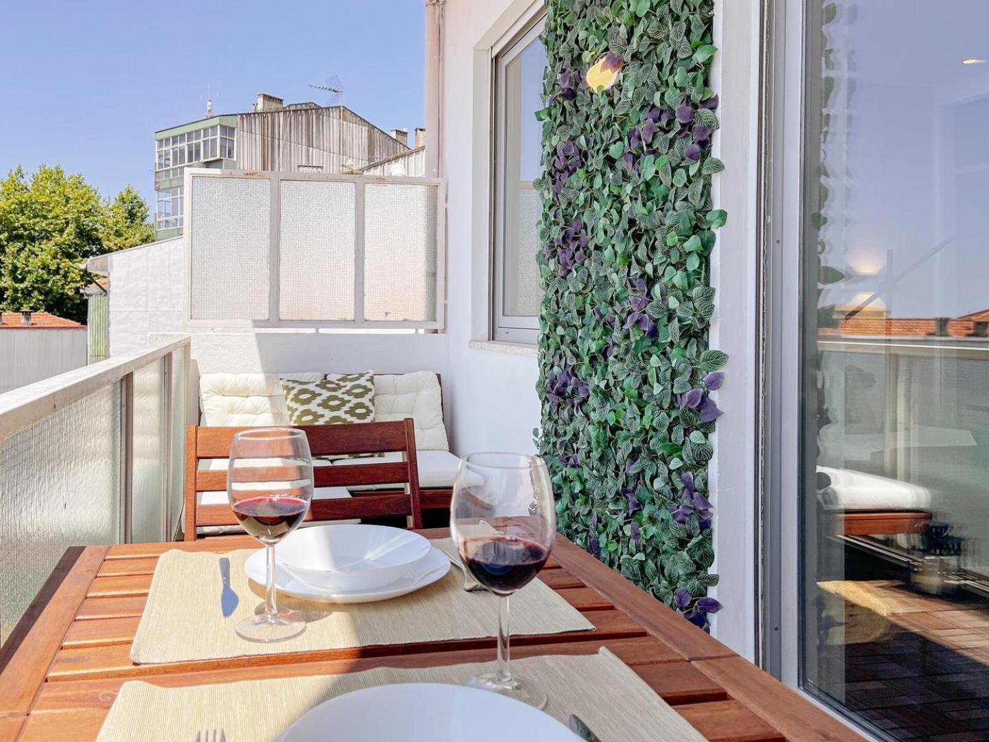 Luxuszelt Cozy With Spacious Terrace And Wide View Porto
