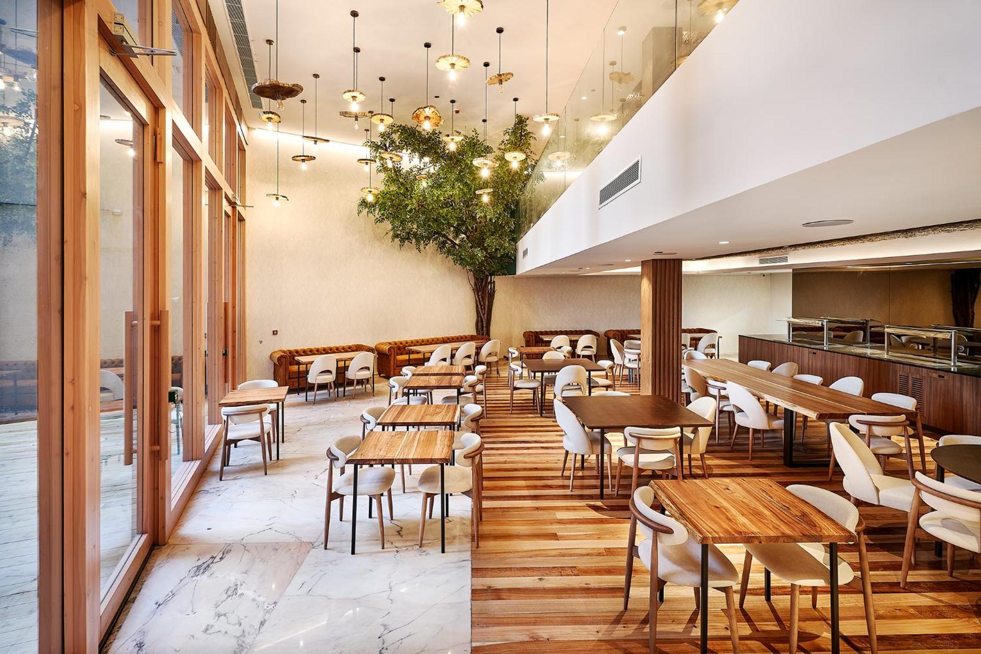 The Log By Piamonte Hotel