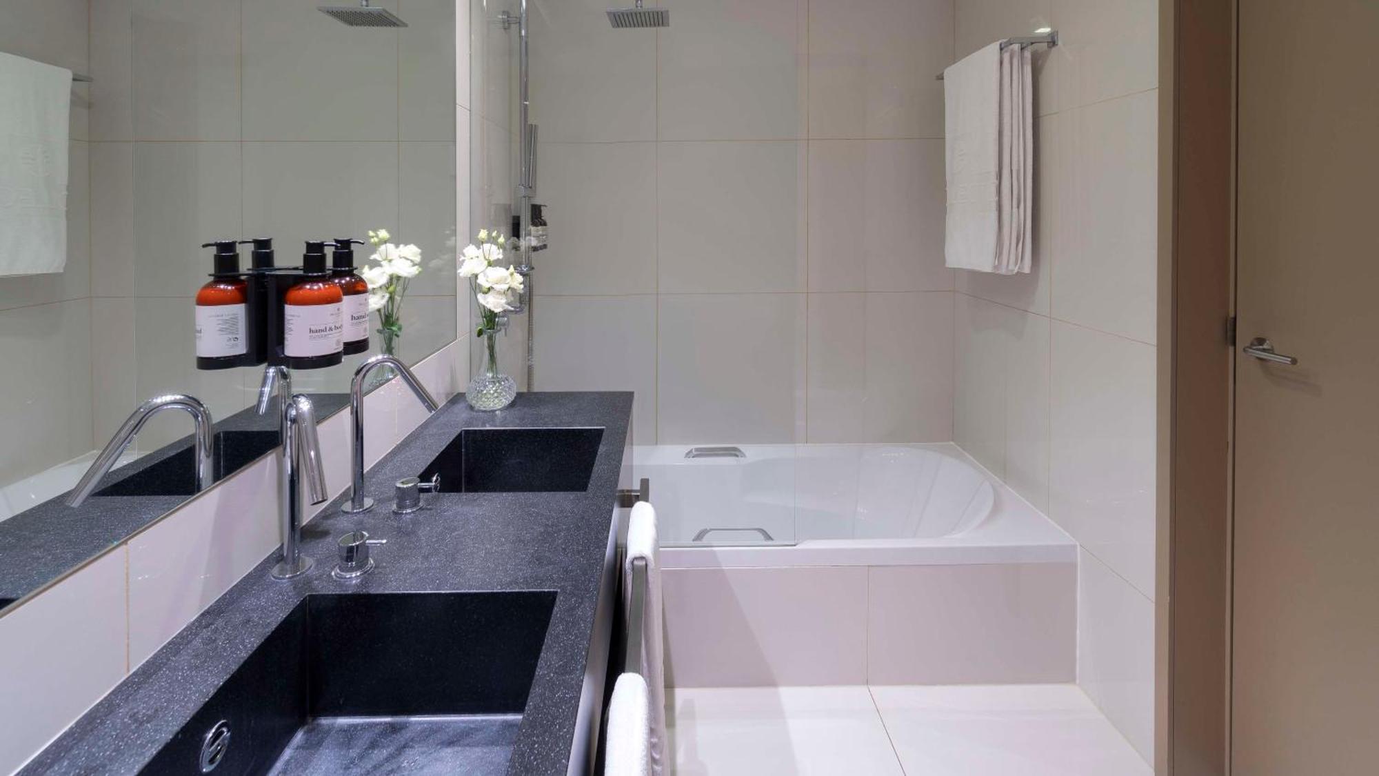Nh Collection Batalha Hotel Porto