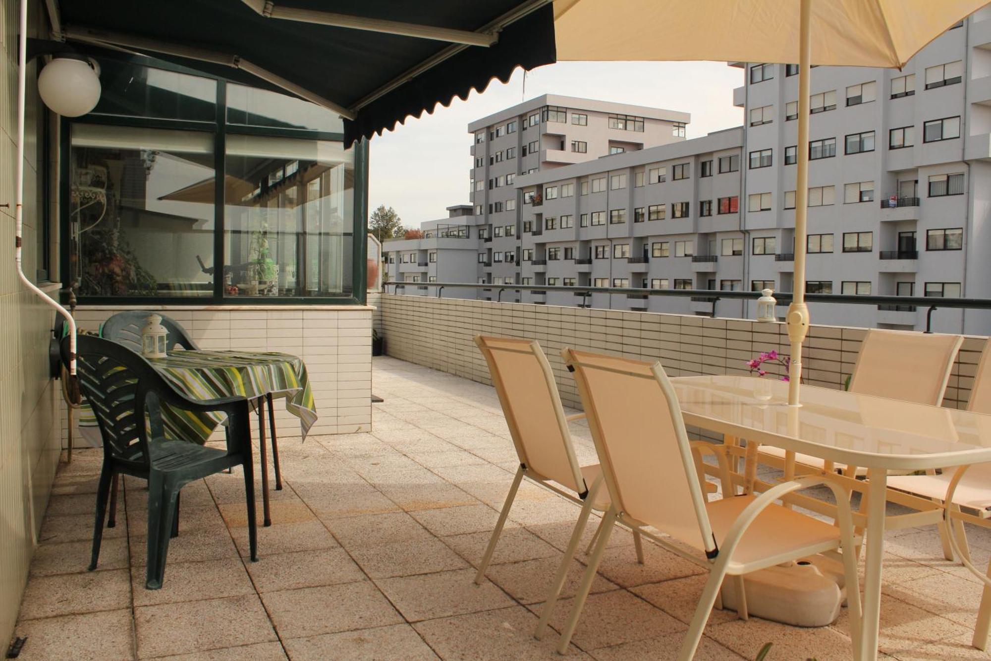 Schoene In Mit Sonnenterrasse Apartment Porto