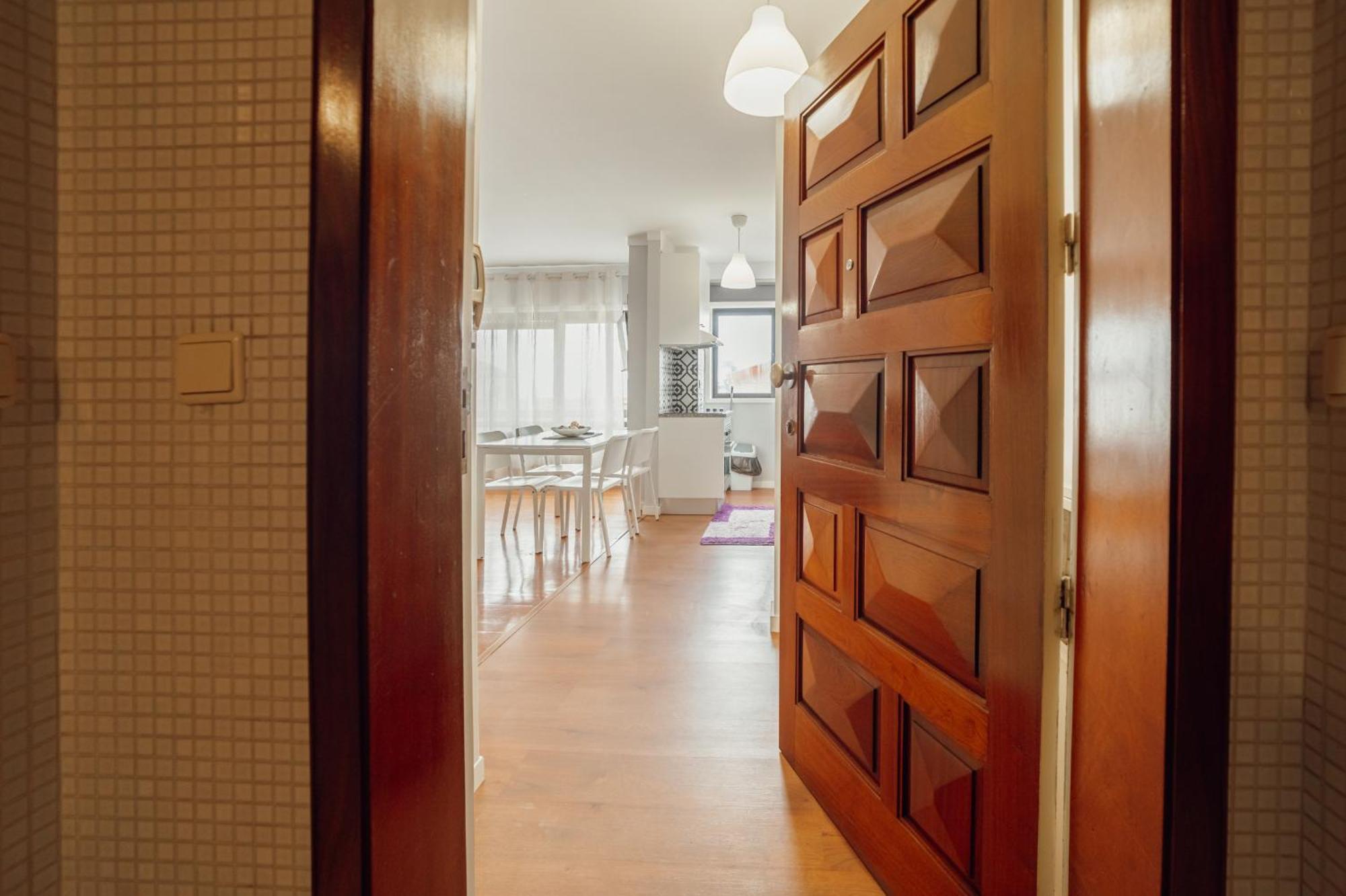 Apartment Espinho Seawalk And Seaview By Vacationy