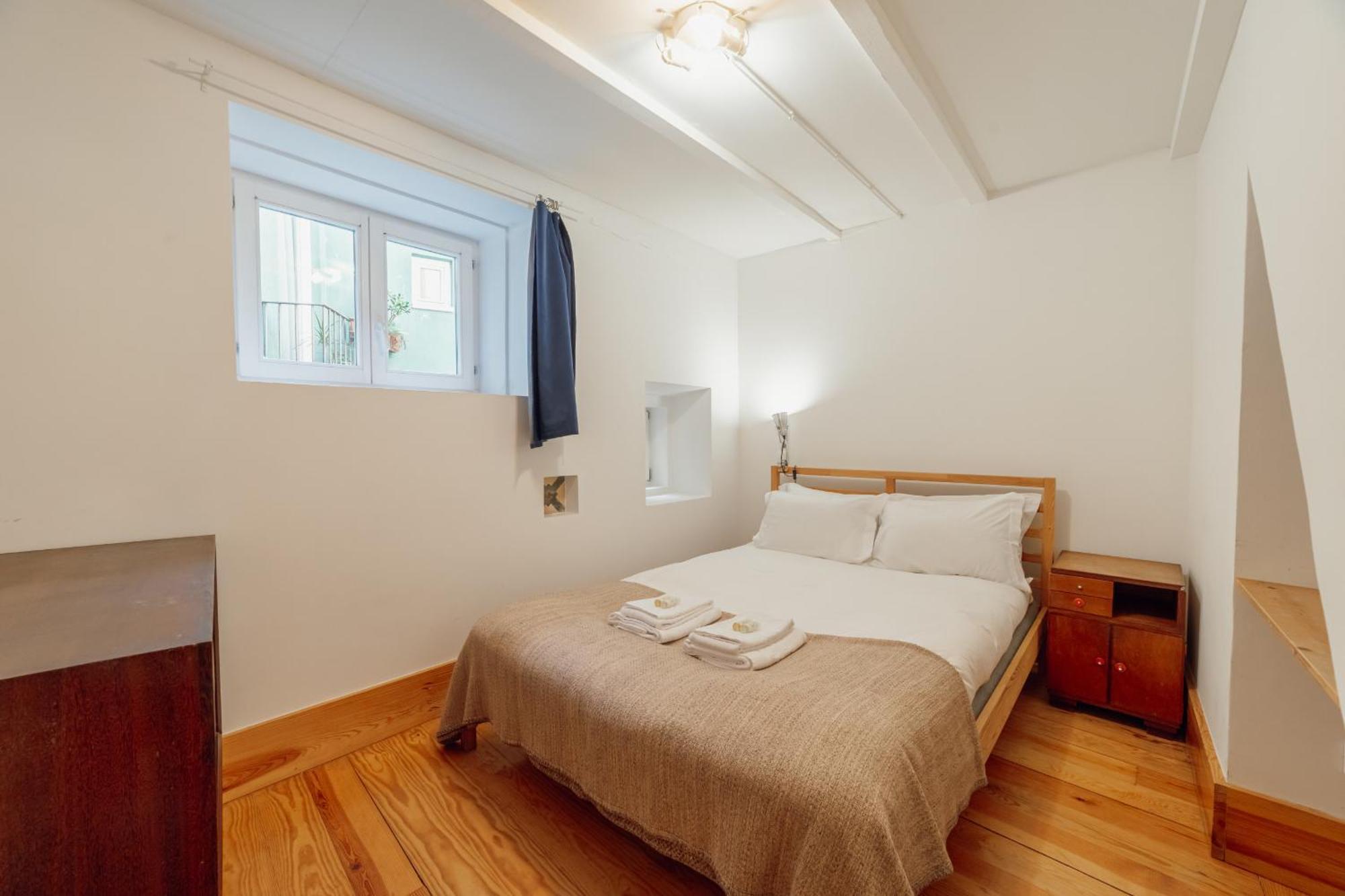 Historical Duplex By Hosty *