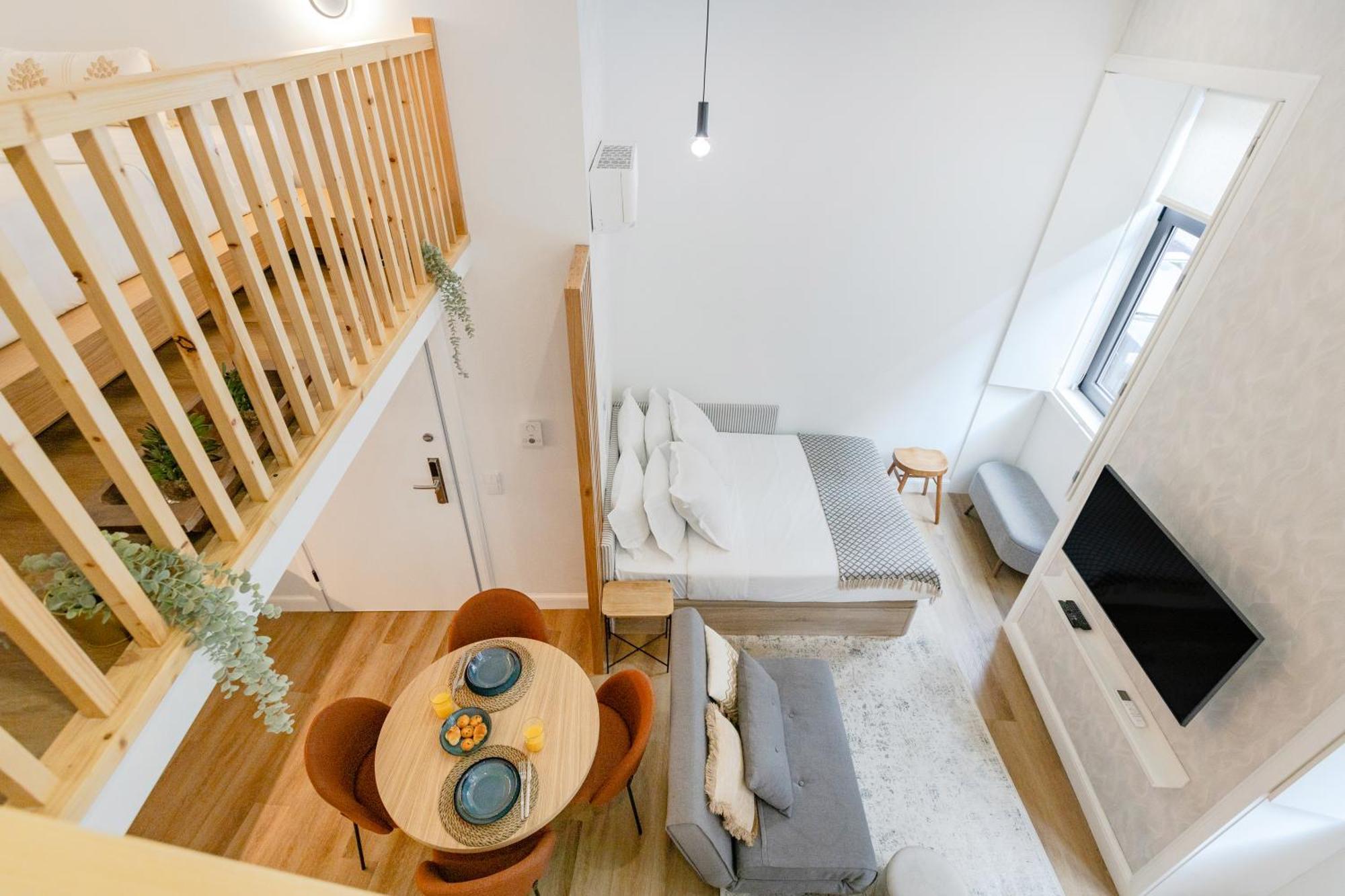 Apartment 252 Heroismo Duplex Flat