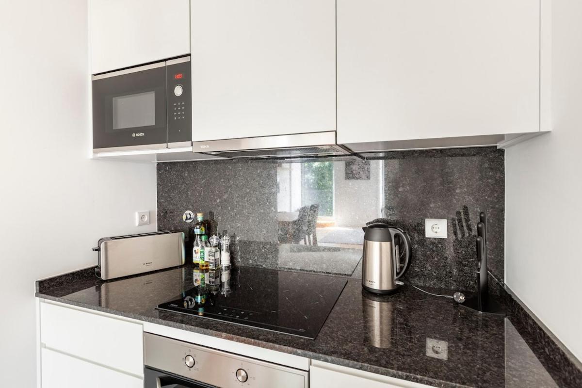 Apartment Cosy 1-bedroom Flat With Free Parking On Premises
