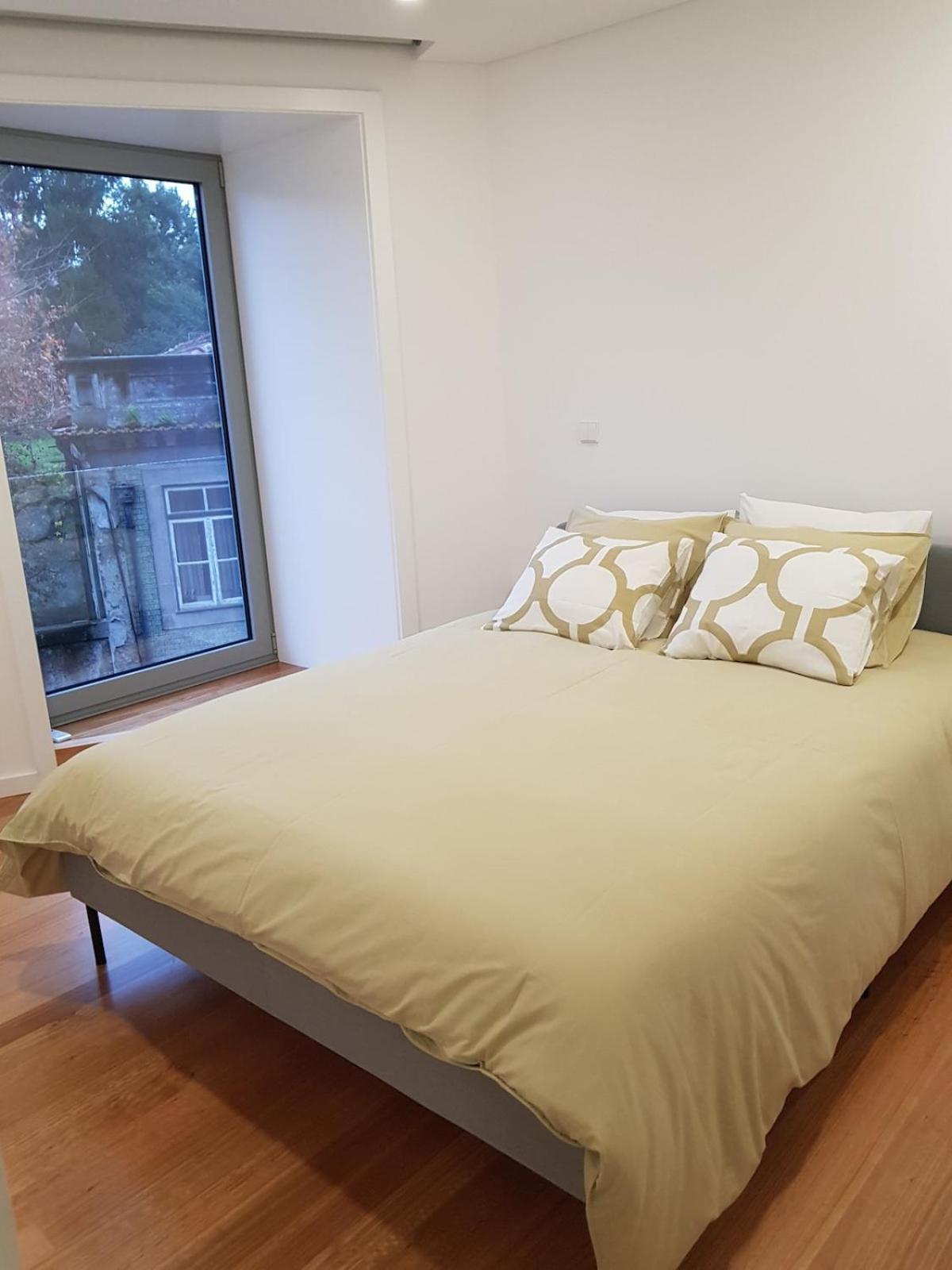 Apartment Cosy 1-bedroom Flat With Free Parking On Premises *