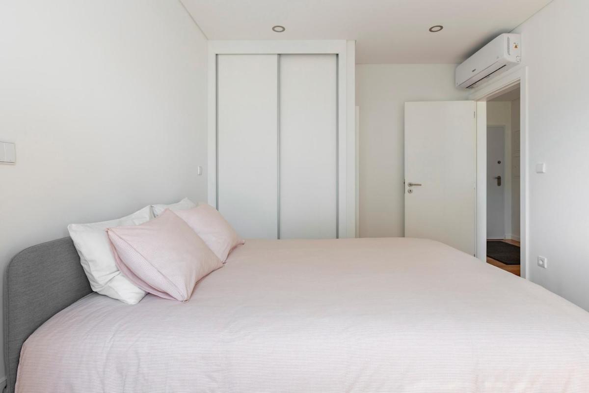 Cosy 1-bedroom Flat With Free Parking On Premises Apartment