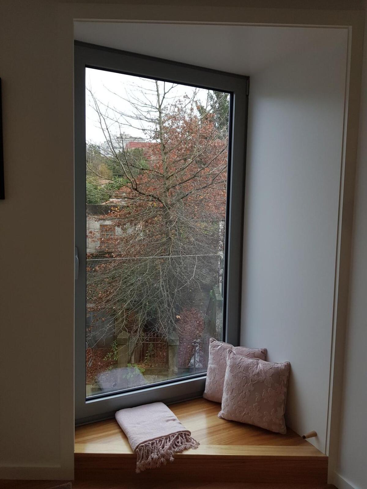 Apartment Cosy 1-bedroom Flat With Free Parking On Premises