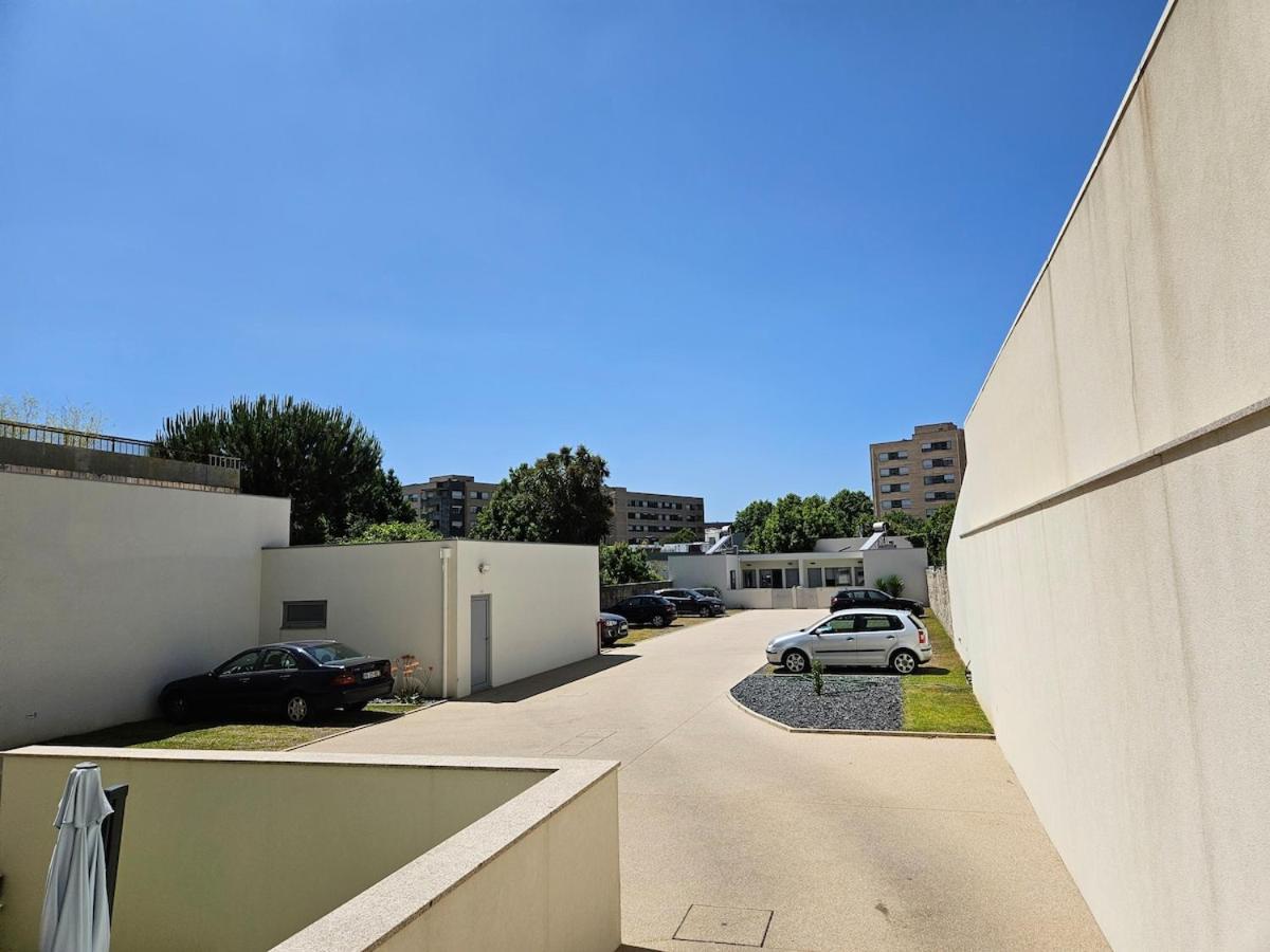 Apartment Cosy 1-bedroom Flat With Free Parking On Premises *