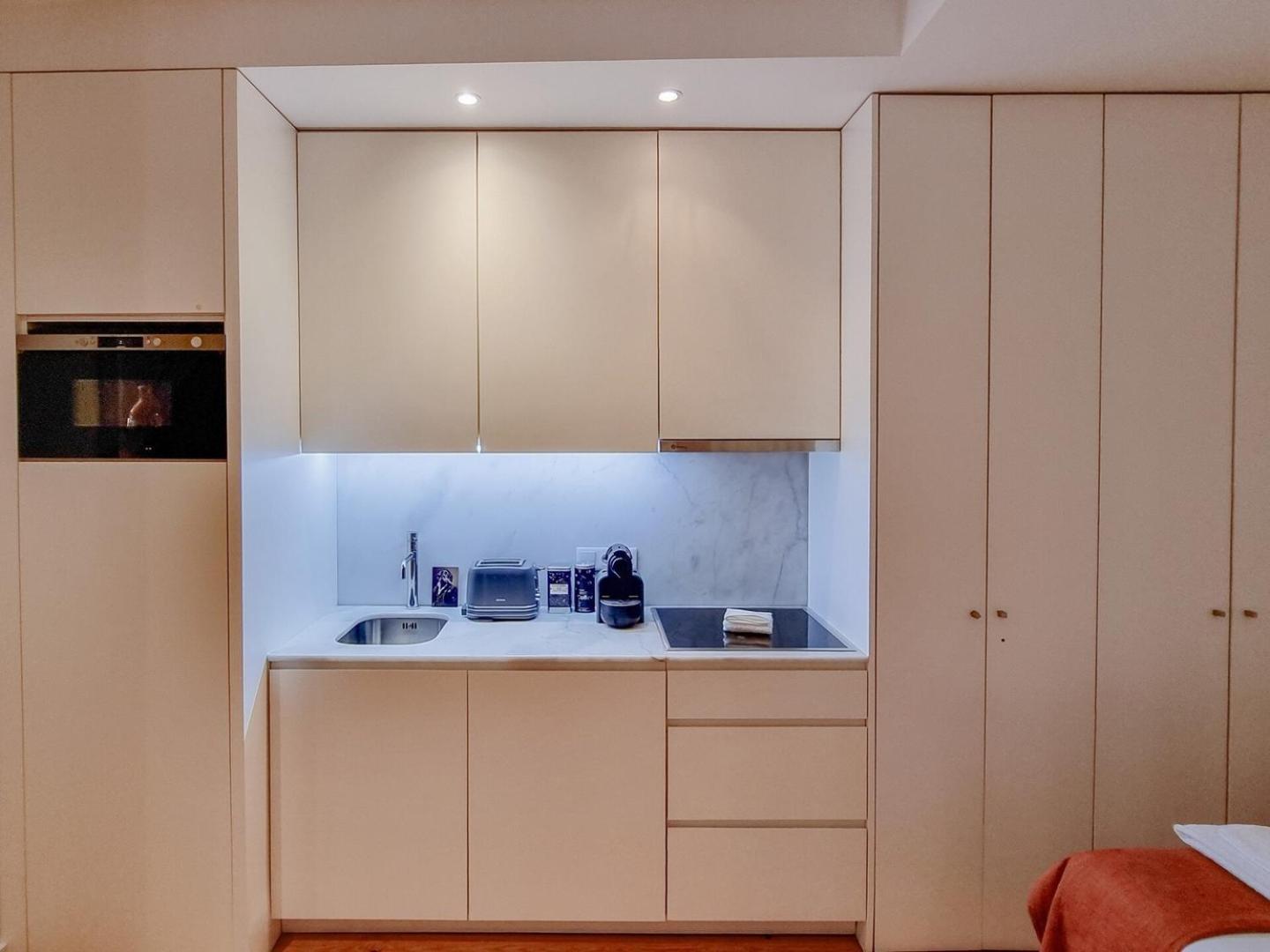 Gorgeous With Great Private Terrace And Ac