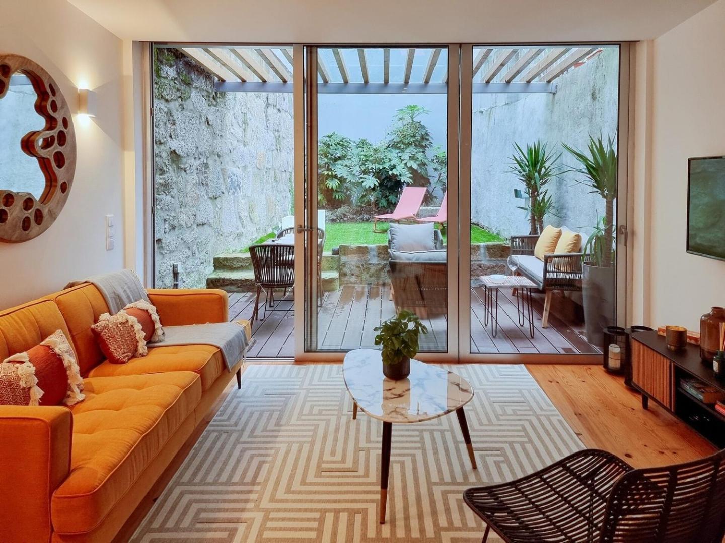 Gorgeous With Great Private Terrace And Ac Apartment Porto