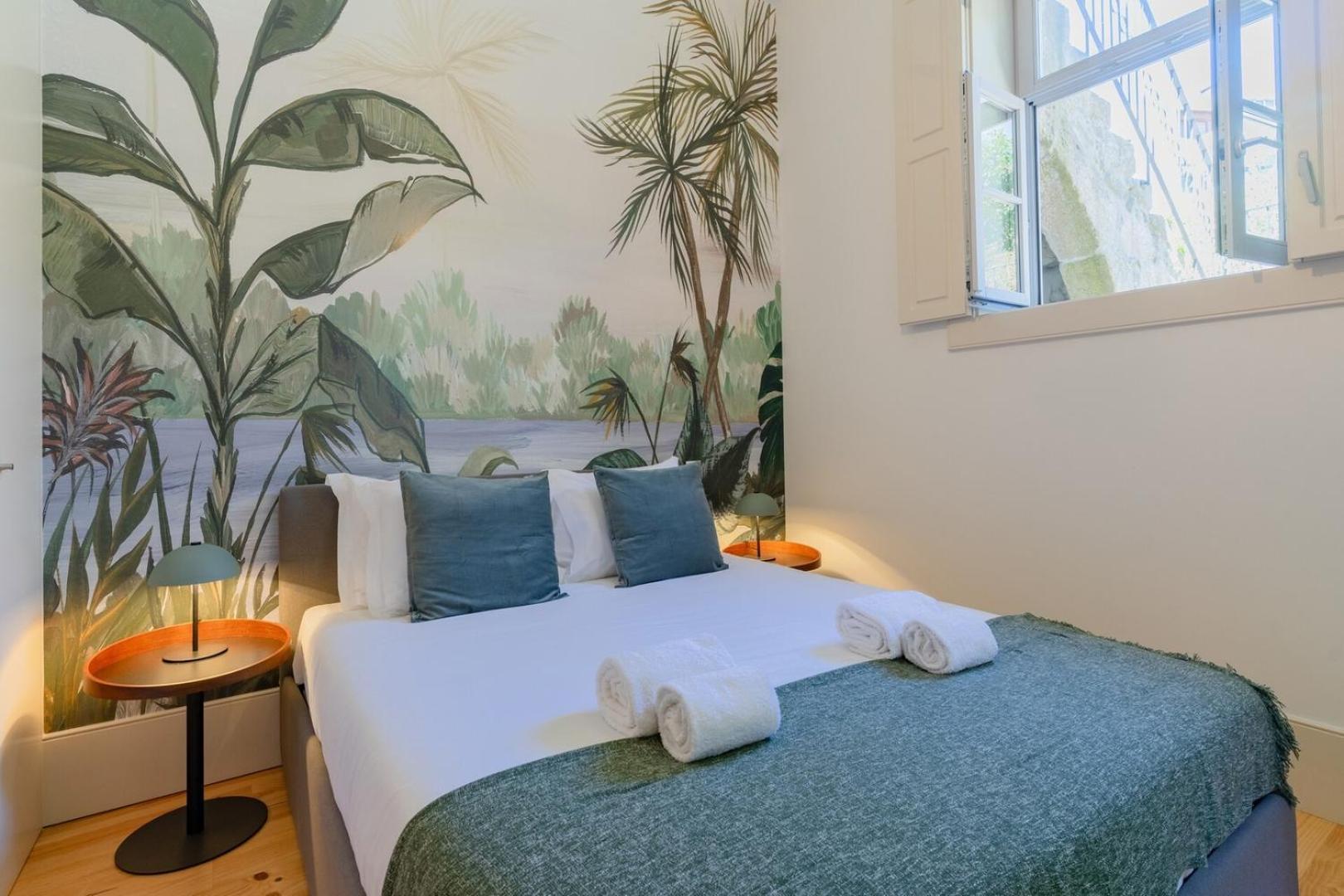 Luxury tent Spacious With Patio At Historic Center *