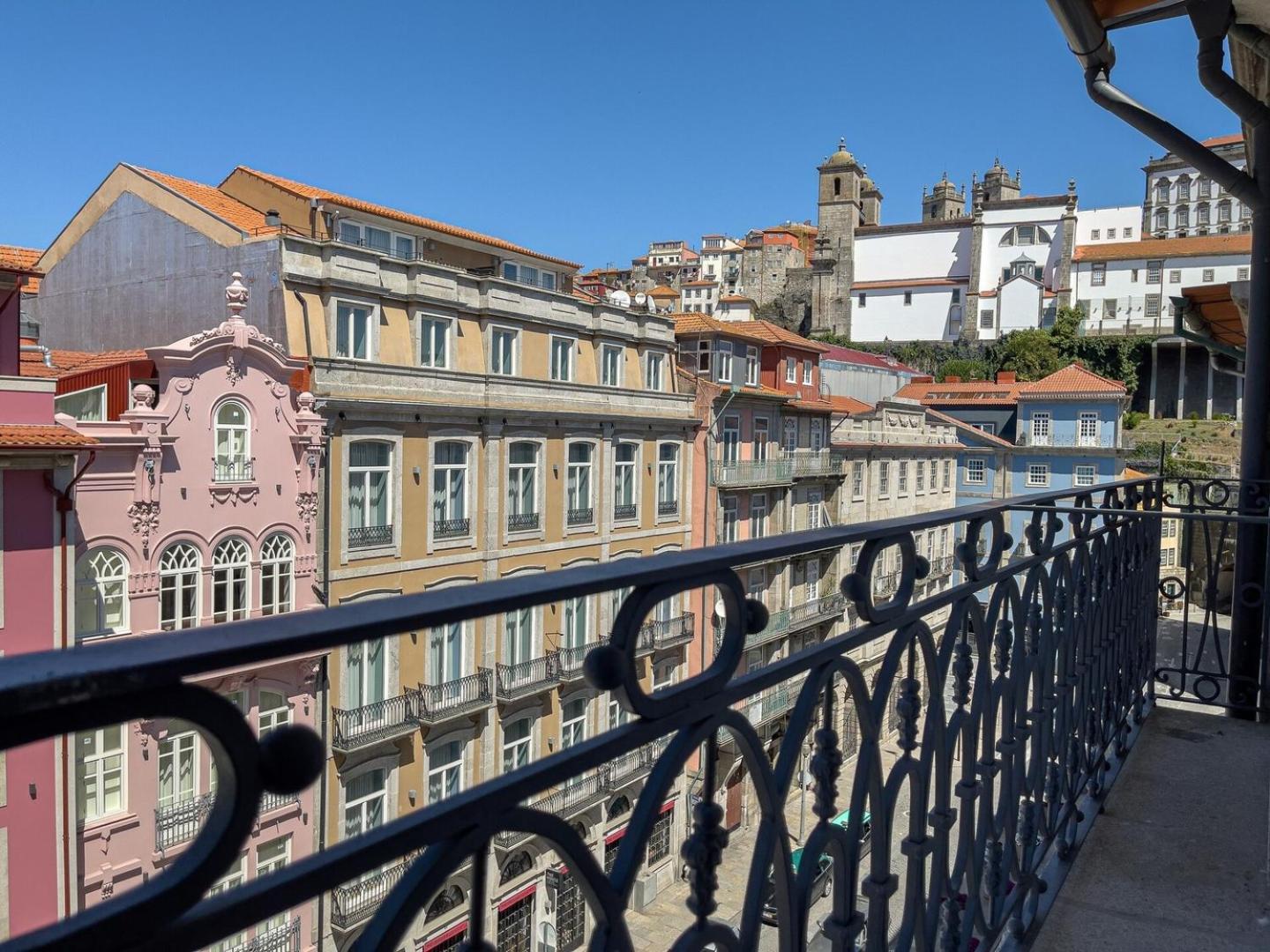Award-winning Loft Design With View To Douro River Apartment *