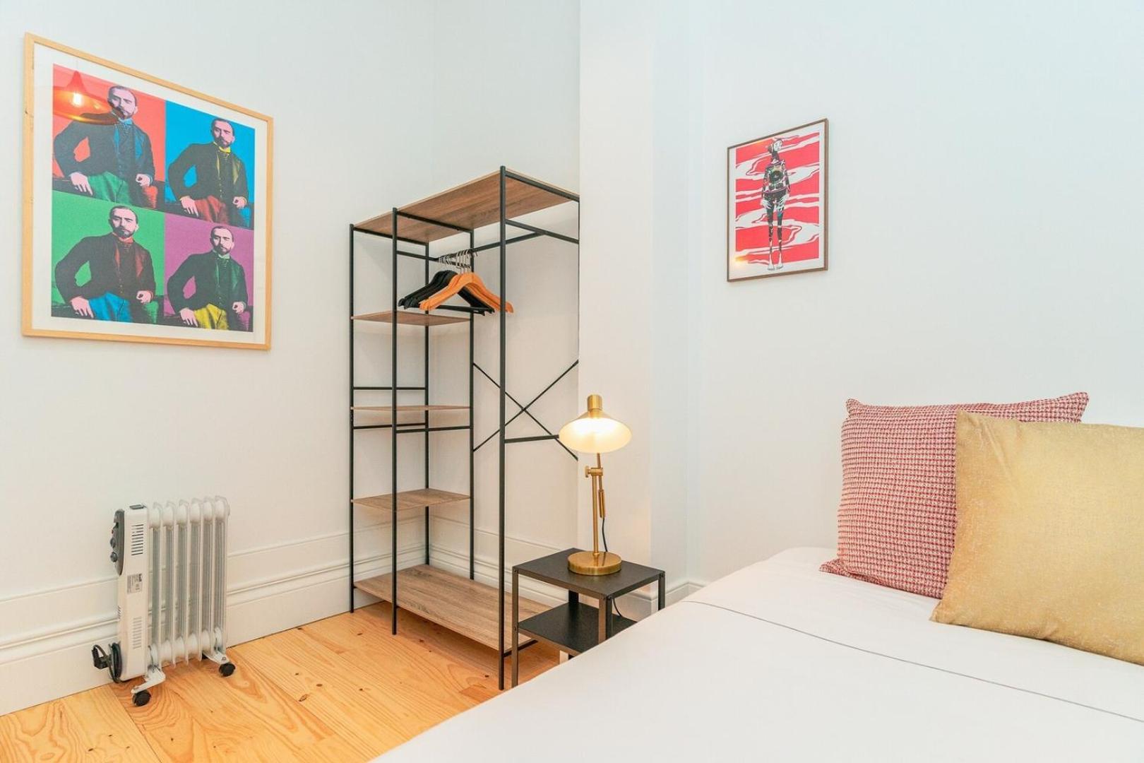 Gorgeous And Flat W. View To Charmy Square Apartment Porto