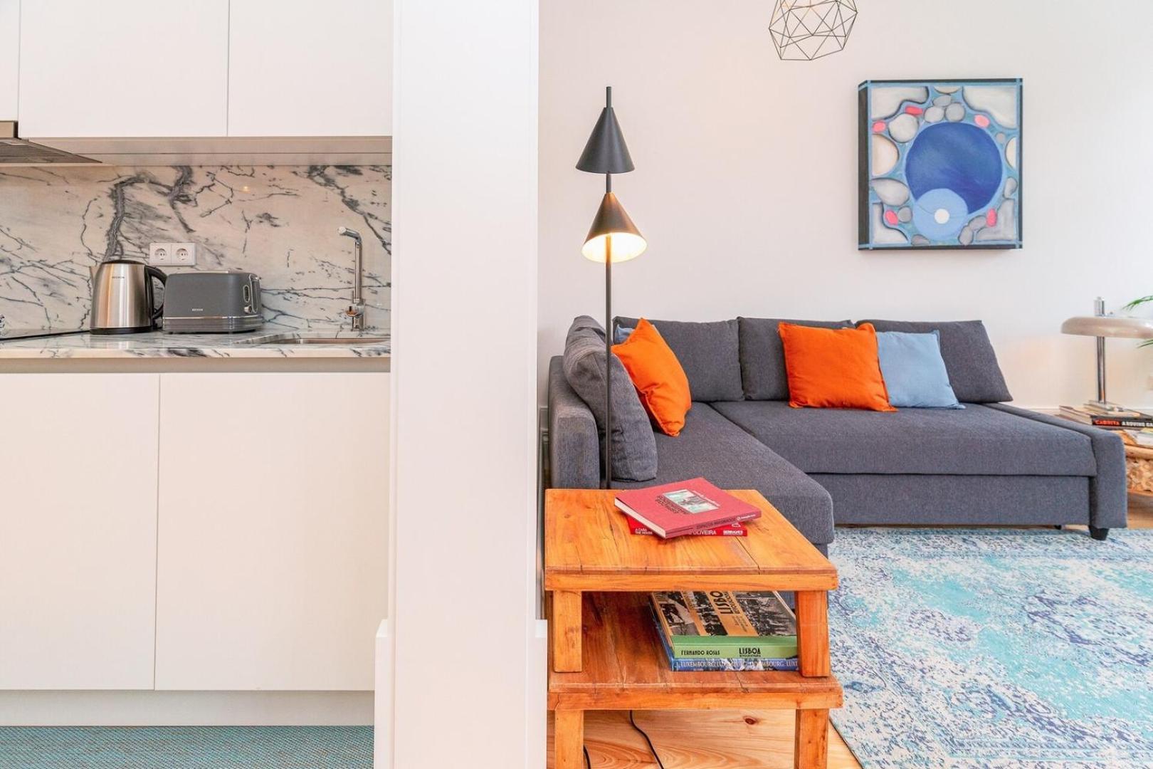 Gorgeous And Flat W. View To Charmy Square Apartment *