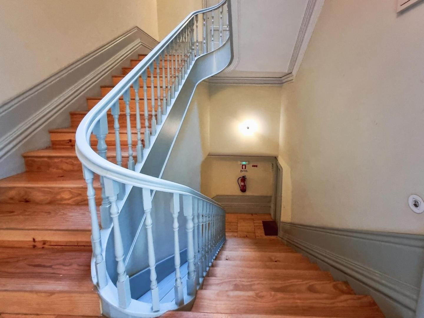 Apartment Stunning Flat With Private Balcony In Center Porto