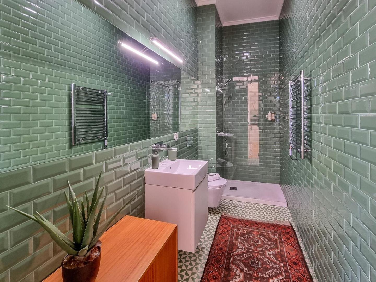 Stunning Flat With Private Balcony In Center Apartment Porto