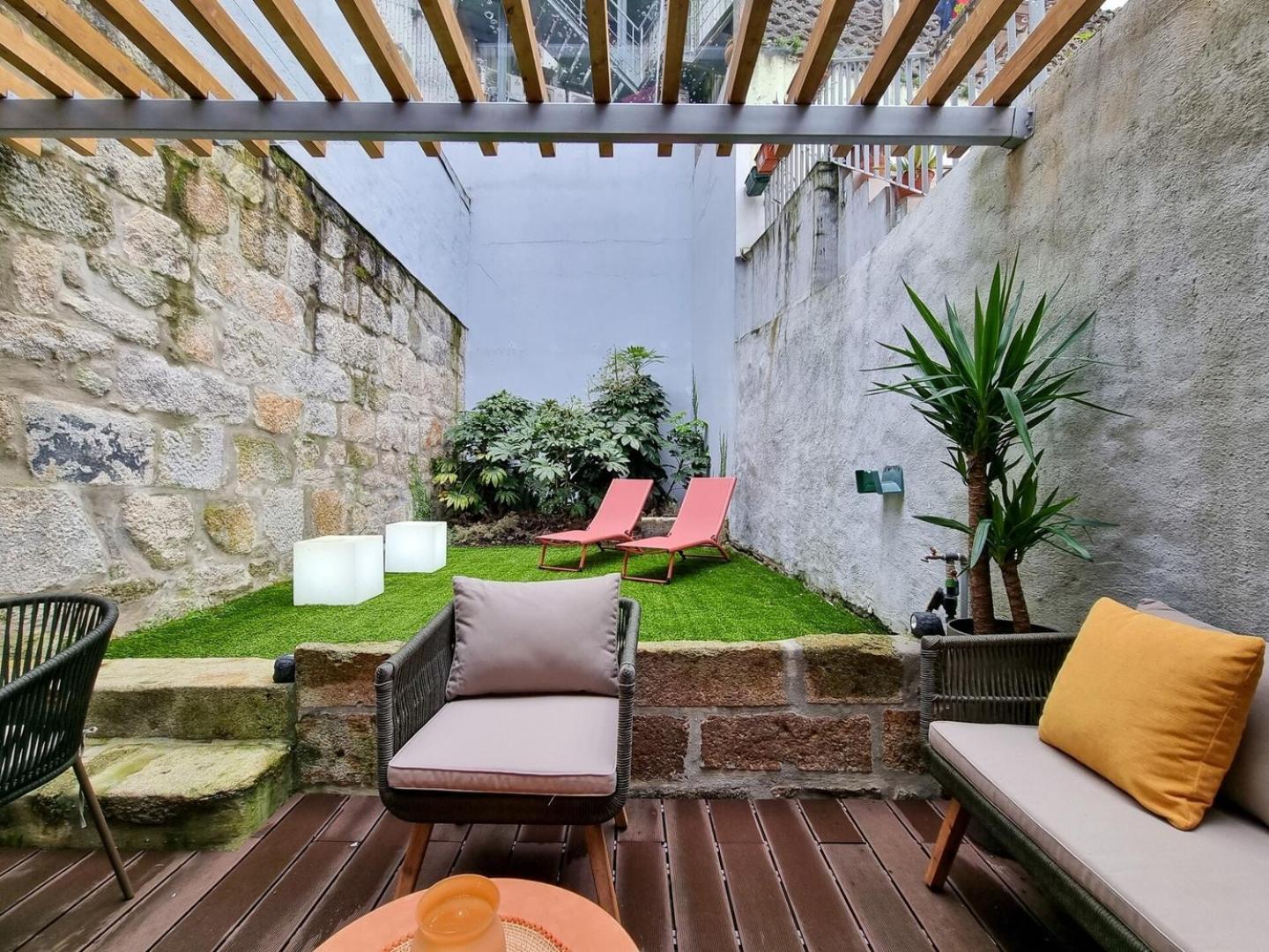Apartment Gorgeous With Great Private Terrace And Ac *