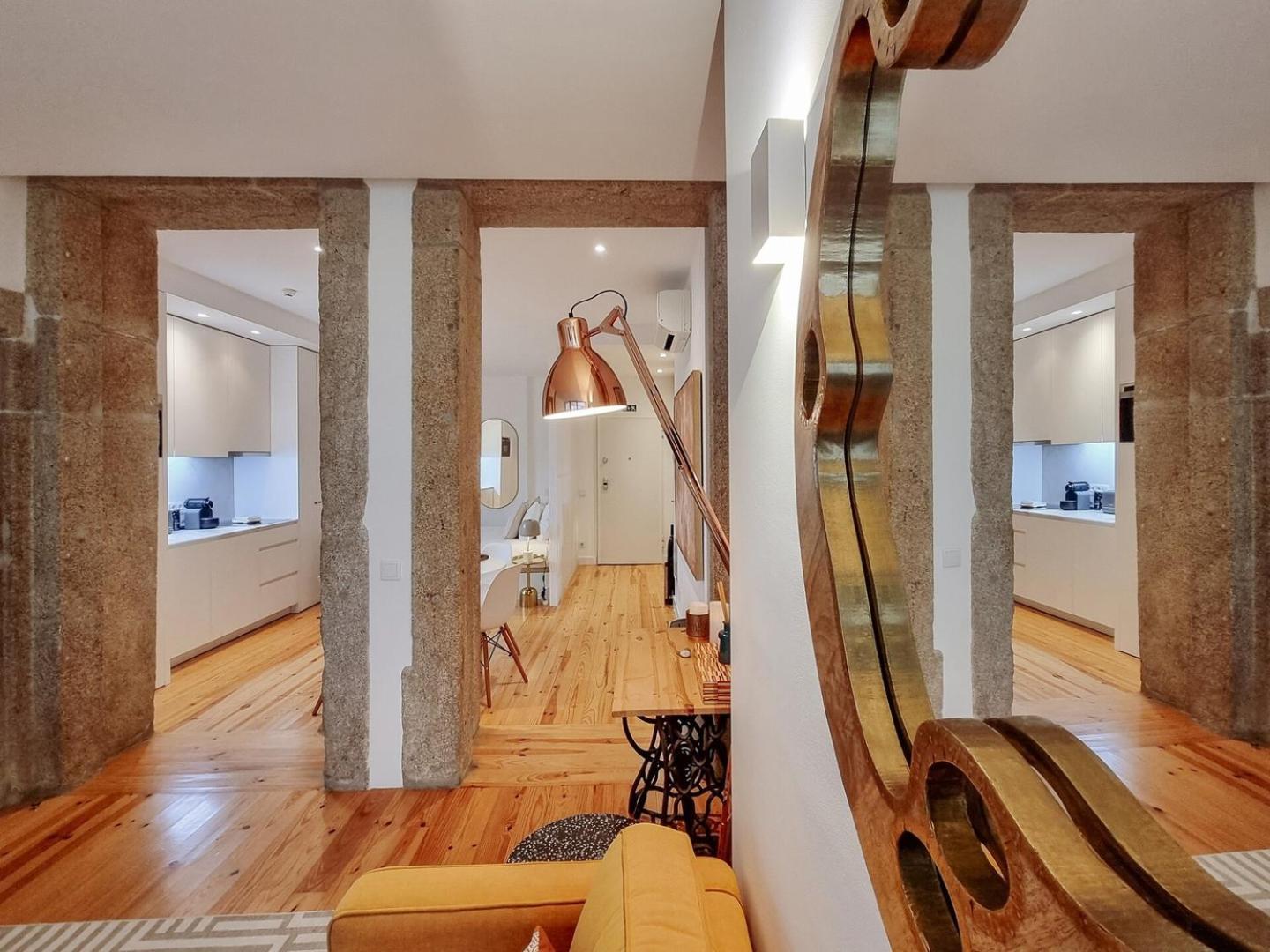 Gorgeous With Great Private Terrace And Ac Apartment *
