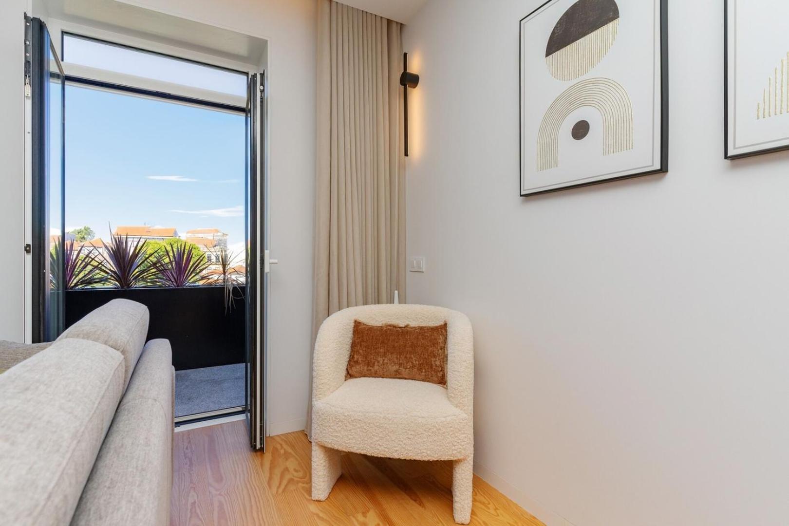Modern With Private Balcony In The Center Apartment Porto