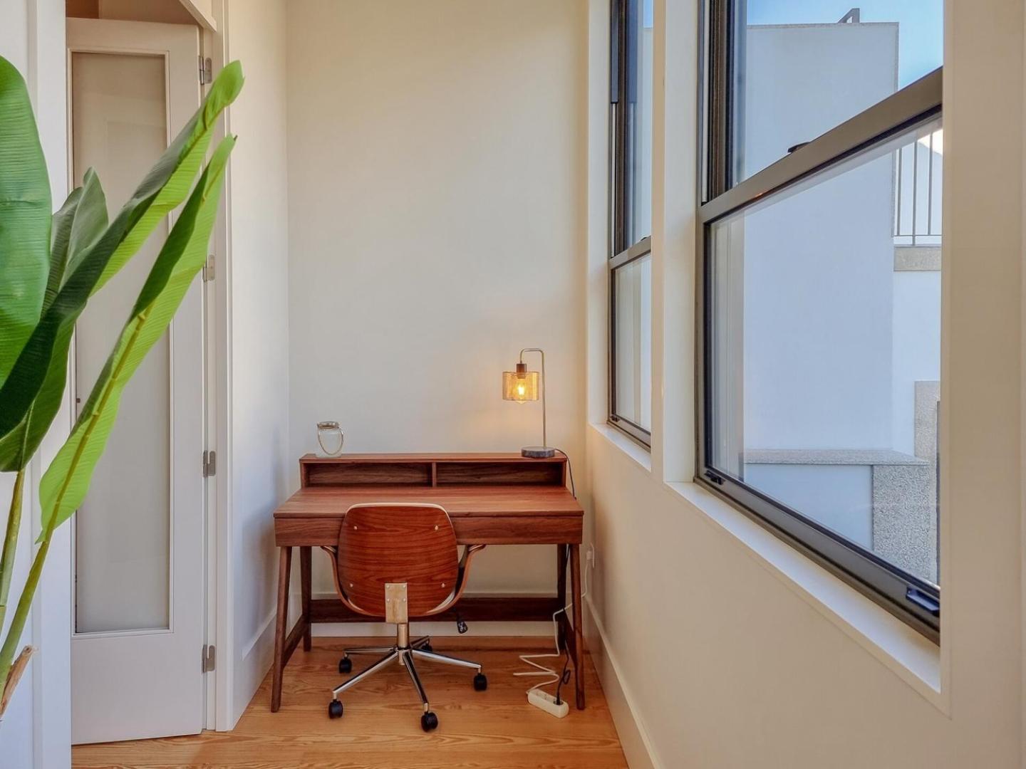 Spacious Flat With Private Terrace And Shared Pool *