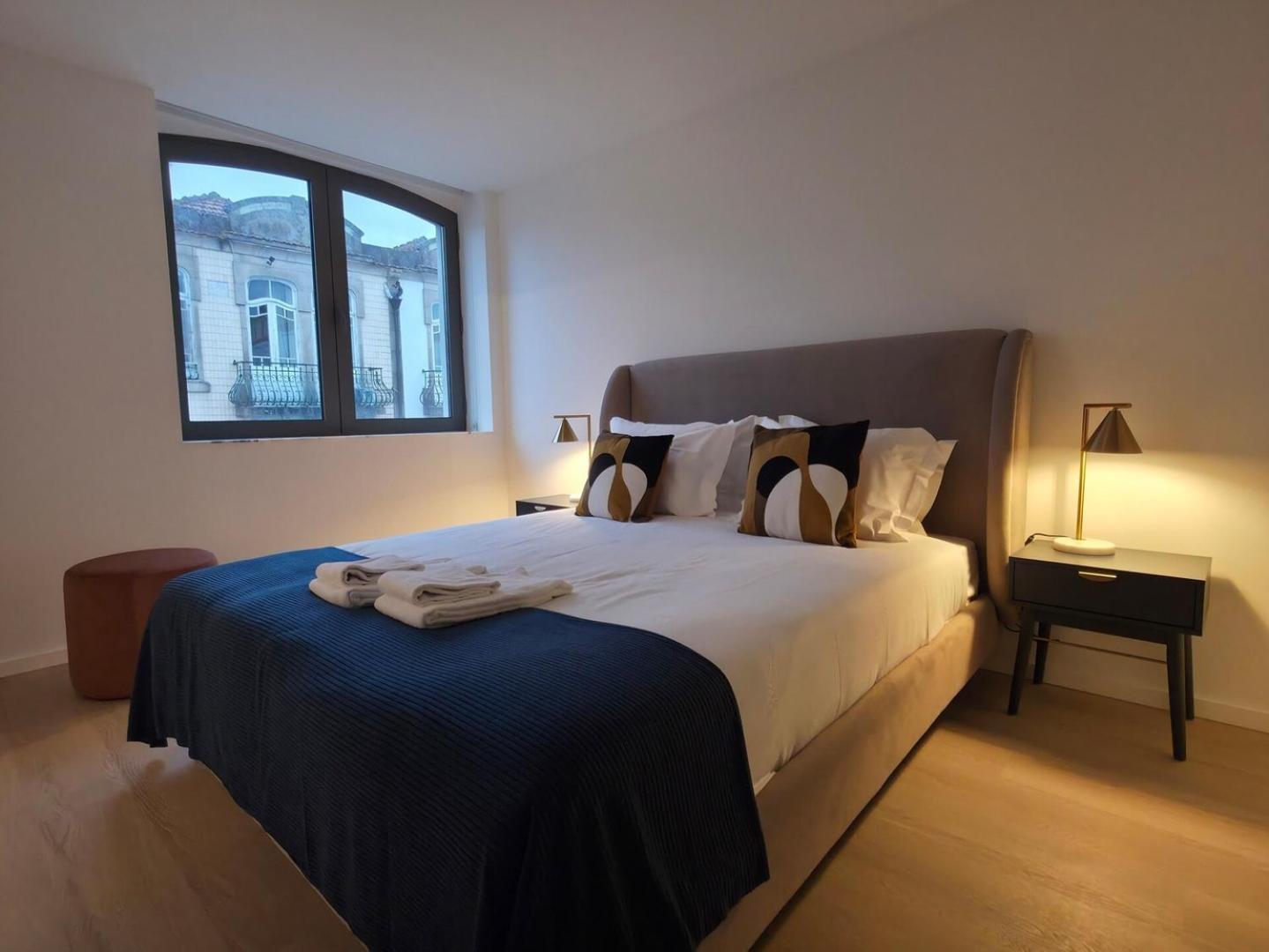 Spacious And Modern 2-bed With Garage * Porto