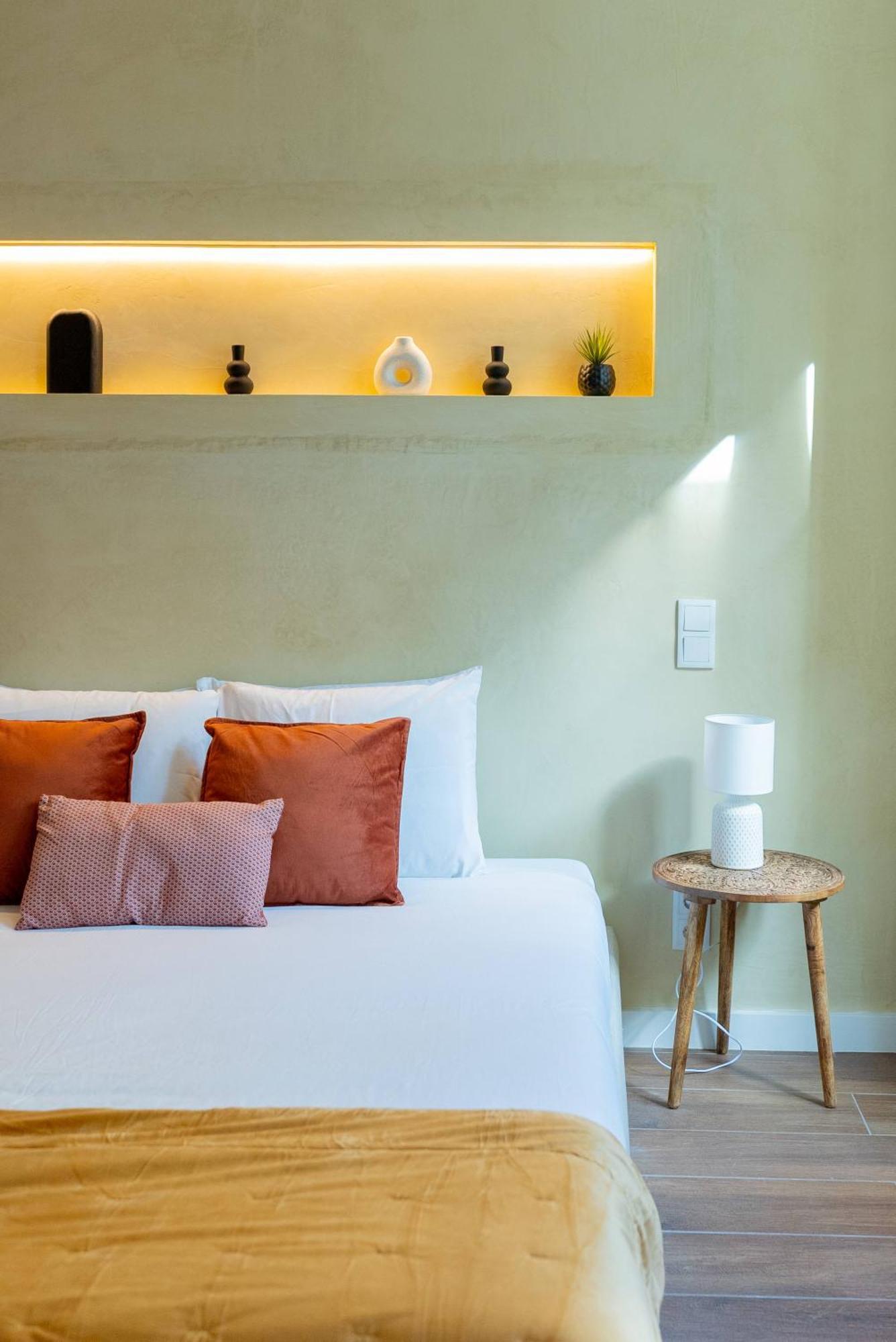 The Charm Of Bolhao - Nairobi Porto