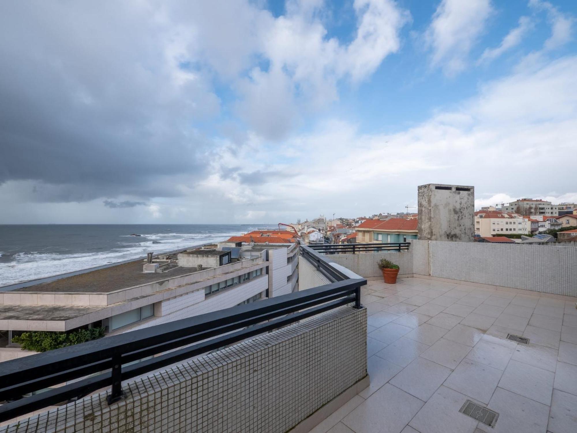 Ocean View Foz Apartment Porto