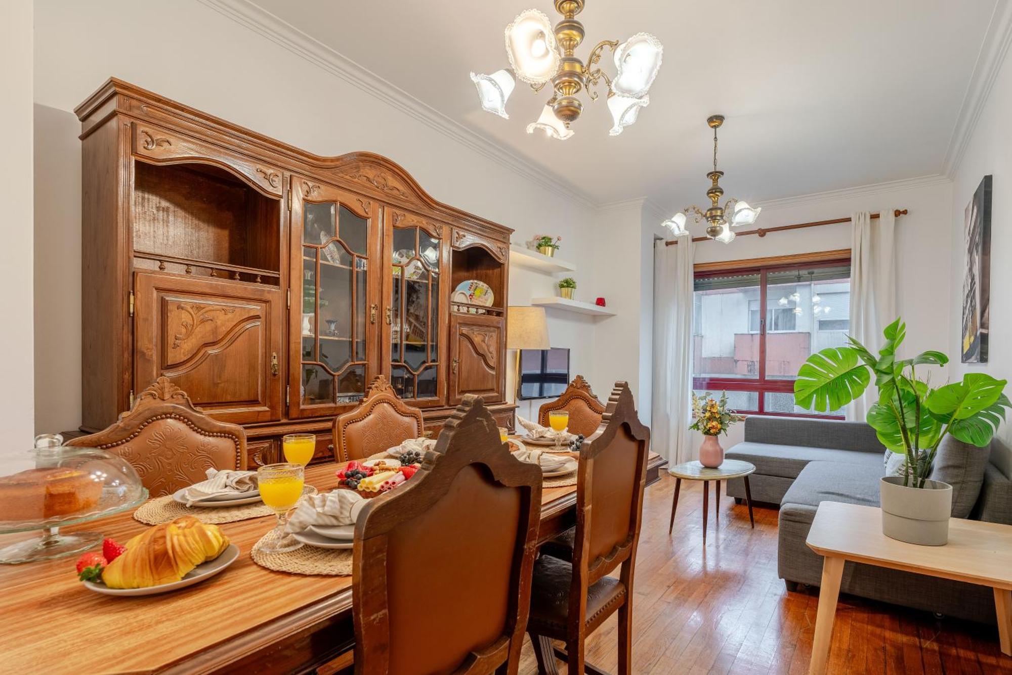 Apartment Host Wise - Rustic Bright Flat - Centre *